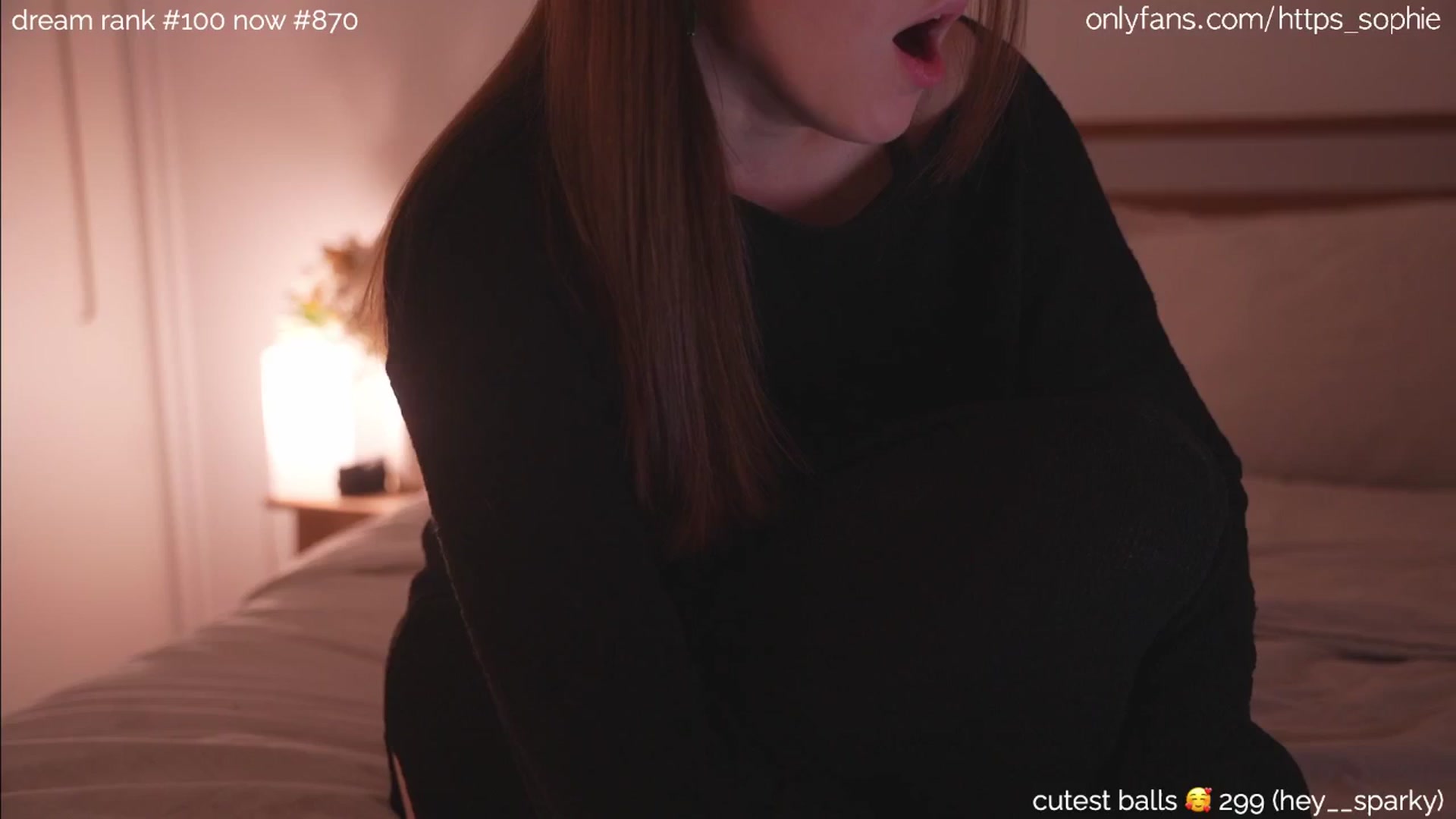 Gallery image thumbnail from camguurl's myfreecams stream on, 09/14/2024, 01:20 image 3 of 20