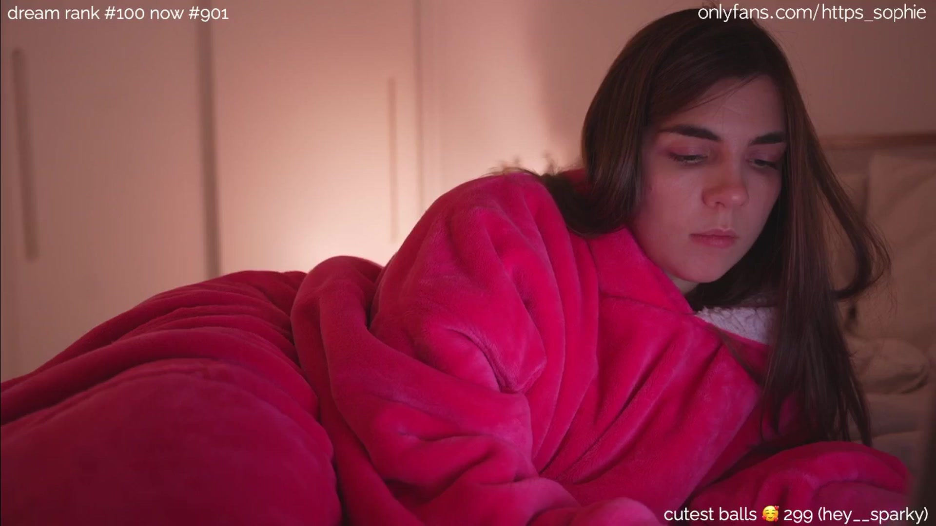 Gallery image thumbnail from camguurl's myfreecams stream on, 09/15/2024, 24:18 image 20 of 20