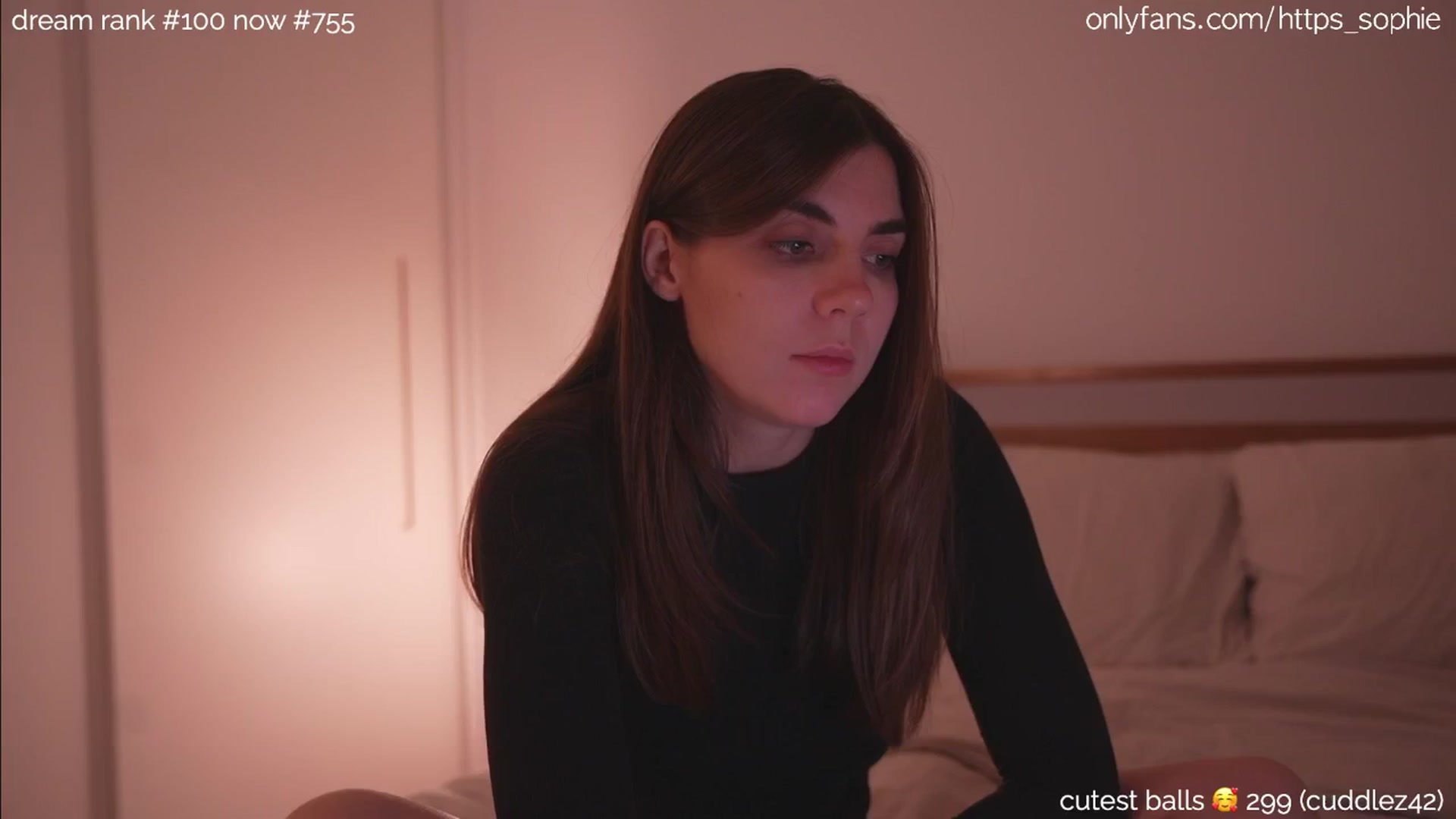 Gallery image thumbnail from camguurl's myfreecams stream on, 09/16/2024, 01:55 image 16 of 20
