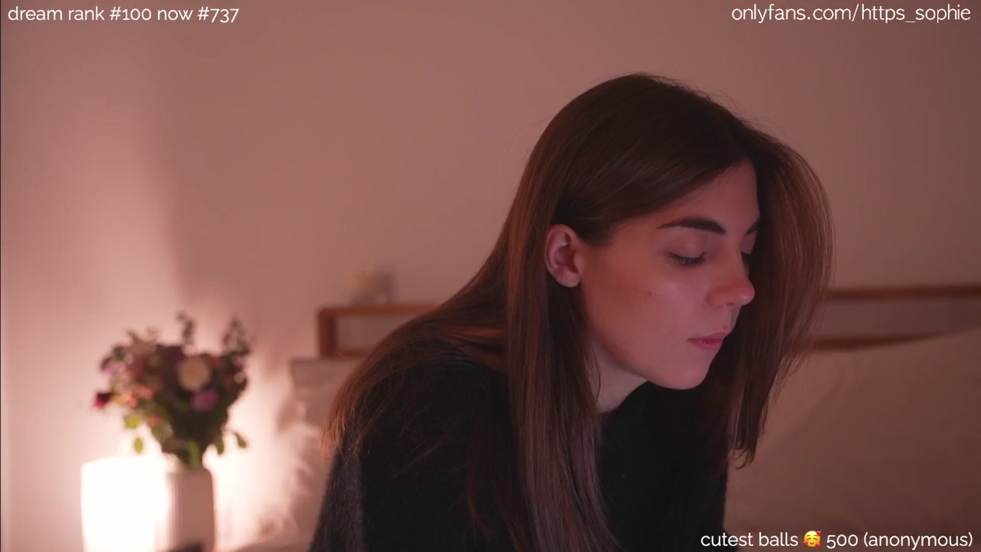 Gallery image thumbnail from camguurl's myfreecams stream on, 09/17/2024, 06:04 image 8 of 20