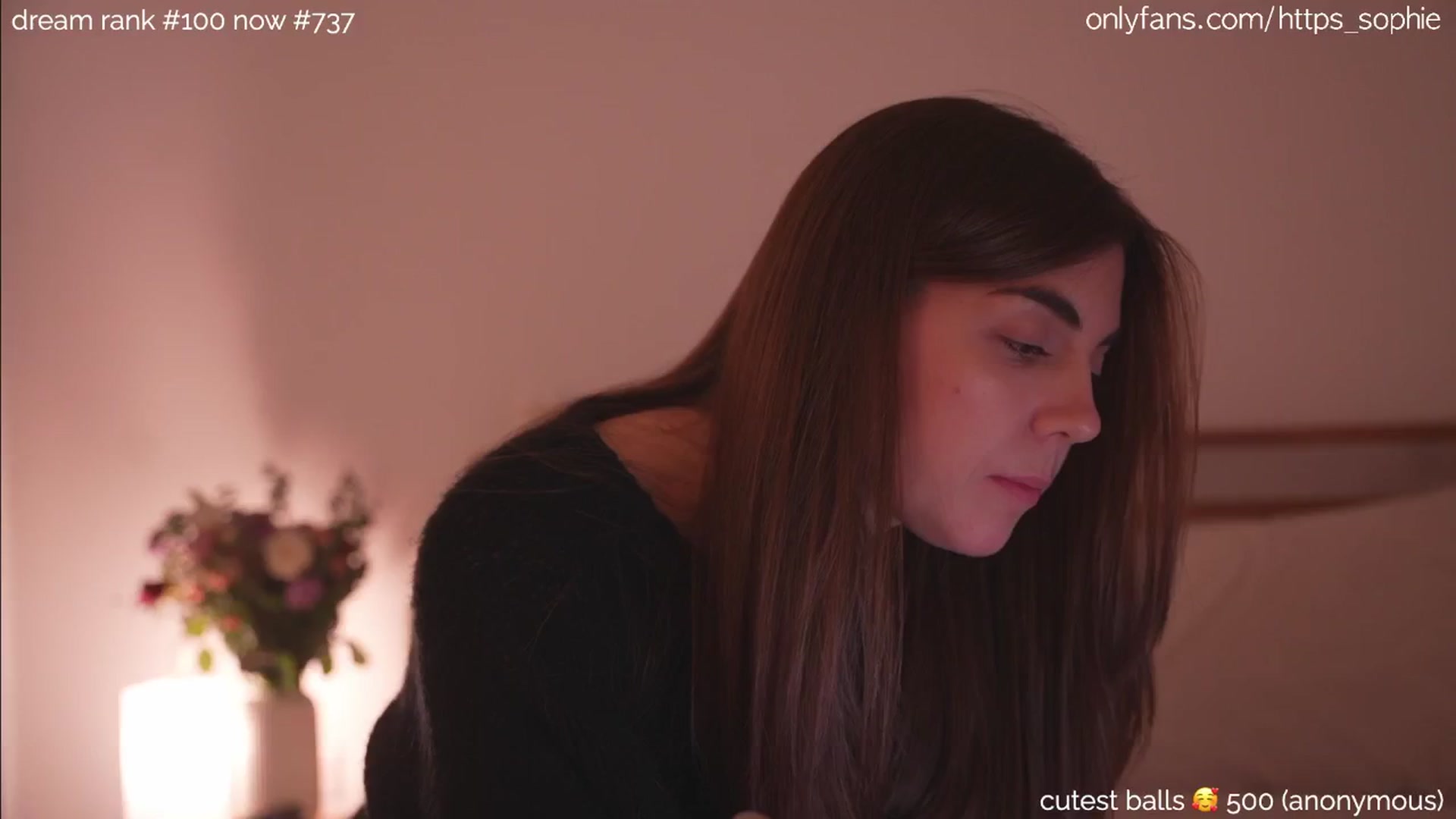 Gallery image thumbnail from camguurl's myfreecams stream on, 09/17/2024, 06:04 image 14 of 20