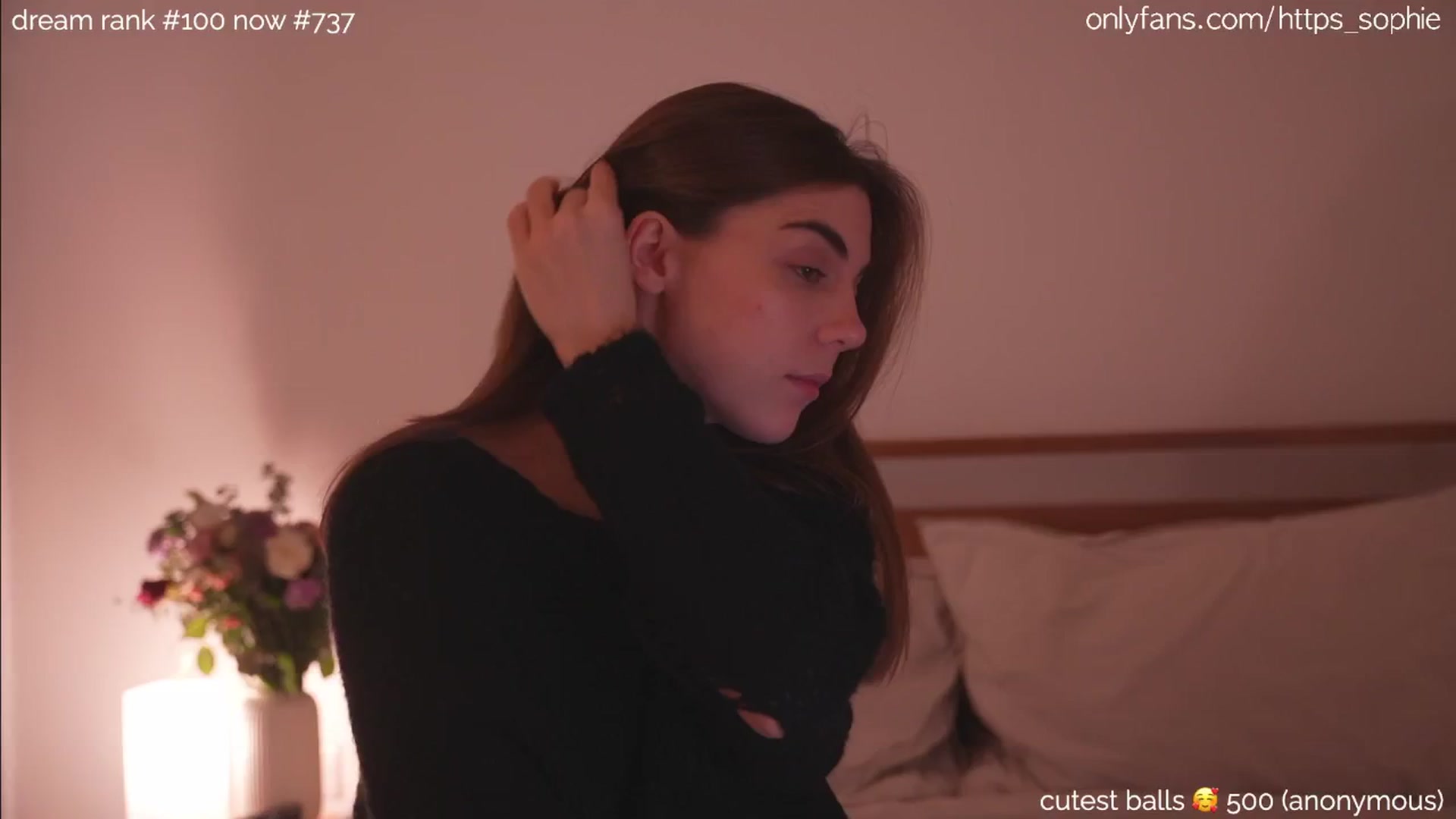 Gallery image thumbnail from camguurl's myfreecams stream on, 09/17/2024, 06:04 image 4 of 20