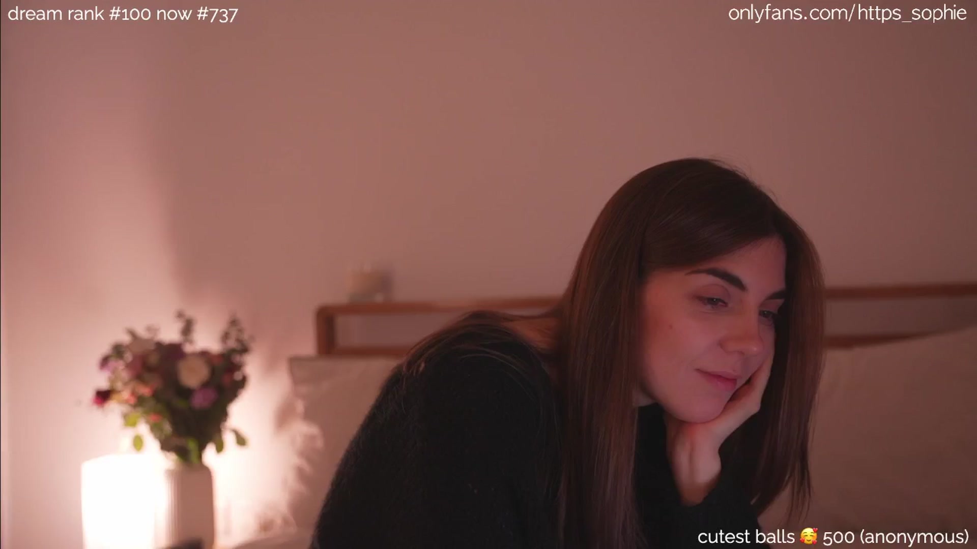 Gallery image thumbnail from camguurl's myfreecams stream on, 09/17/2024, 06:04 image 10 of 20