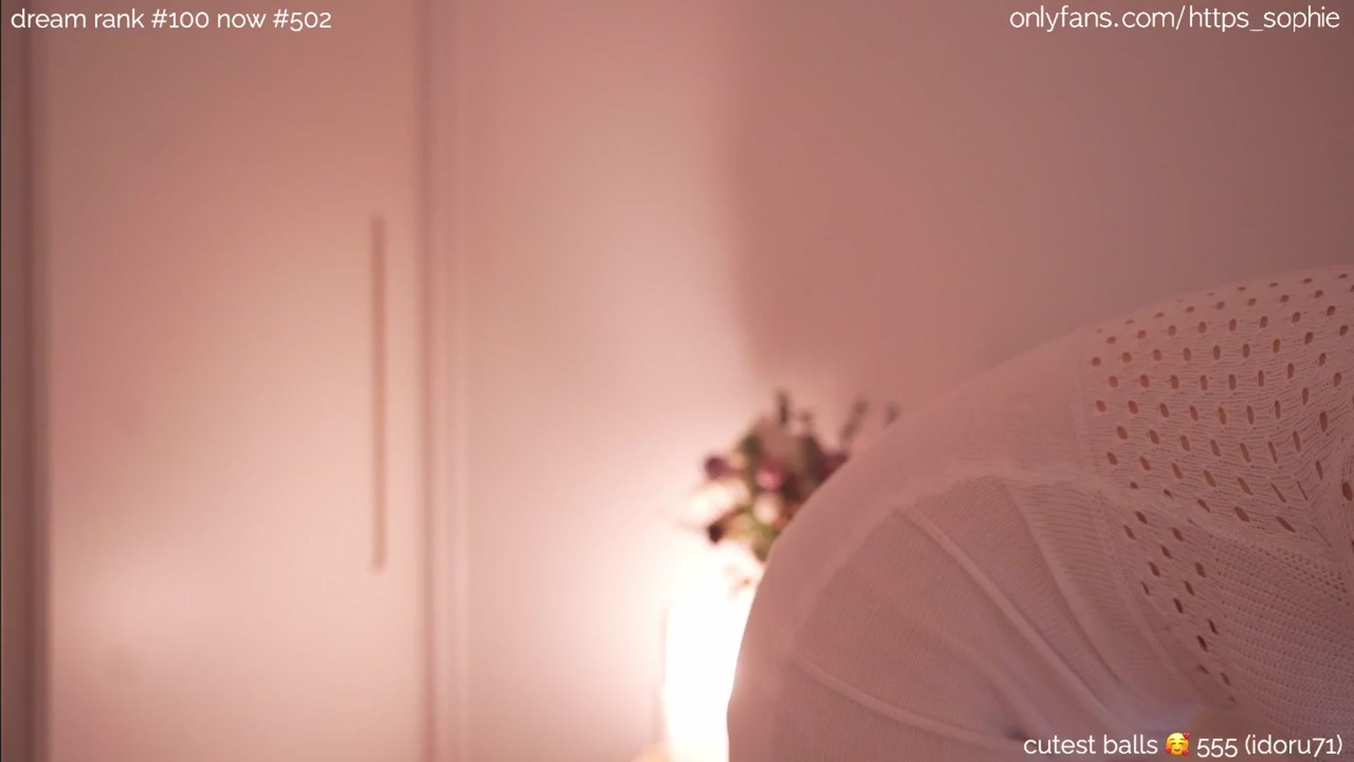 Gallery image thumbnail from camguurl's myfreecams stream on, 09/20/2024, 24:04 image 13 of 20