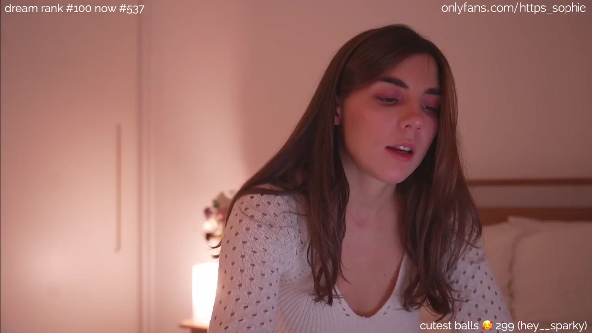 Gallery image thumbnail from camguurl's myfreecams stream on, 09/20/2024, 24:04 image 4 of 20