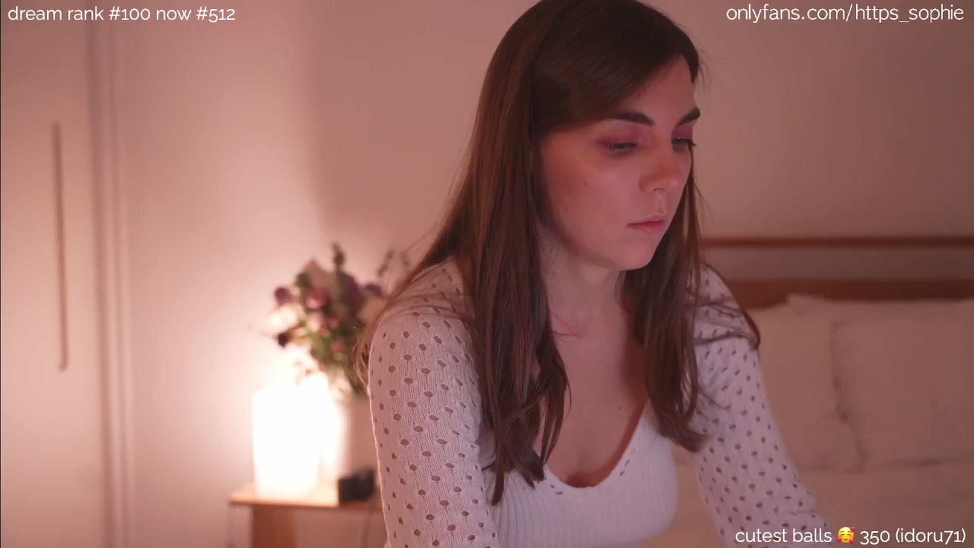 Gallery image thumbnail from camguurl's myfreecams stream on, 09/20/2024, 24:04 image 11 of 20