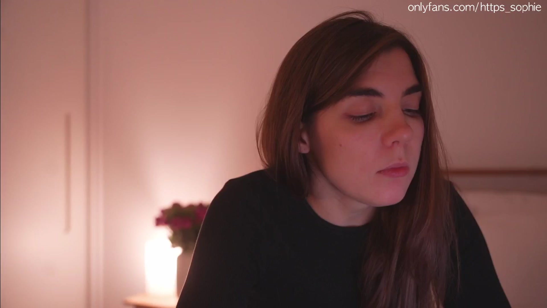 Gallery image thumbnail from camguurl's myfreecams stream on, 09/23/2024, 23:22 image 20 of 20