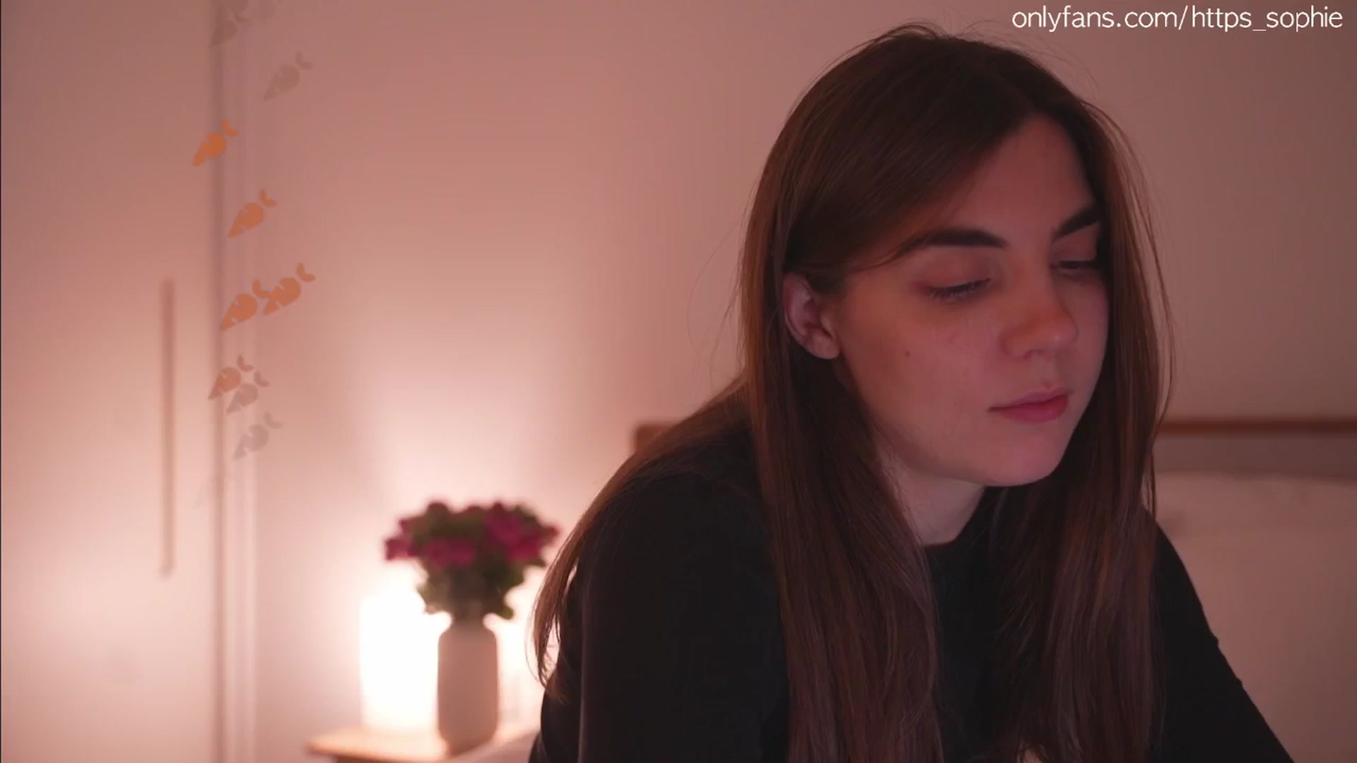 Gallery image thumbnail from camguurl's myfreecams stream on, 09/23/2024, 23:22 image 14 of 20