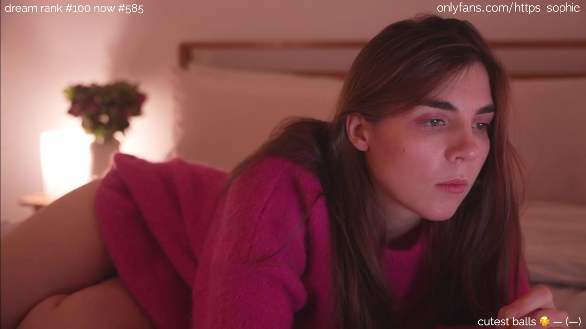 Gallery image thumbnail from camguurl's myfreecams stream on, 09/27/2024, 22:41 image 5 of 20