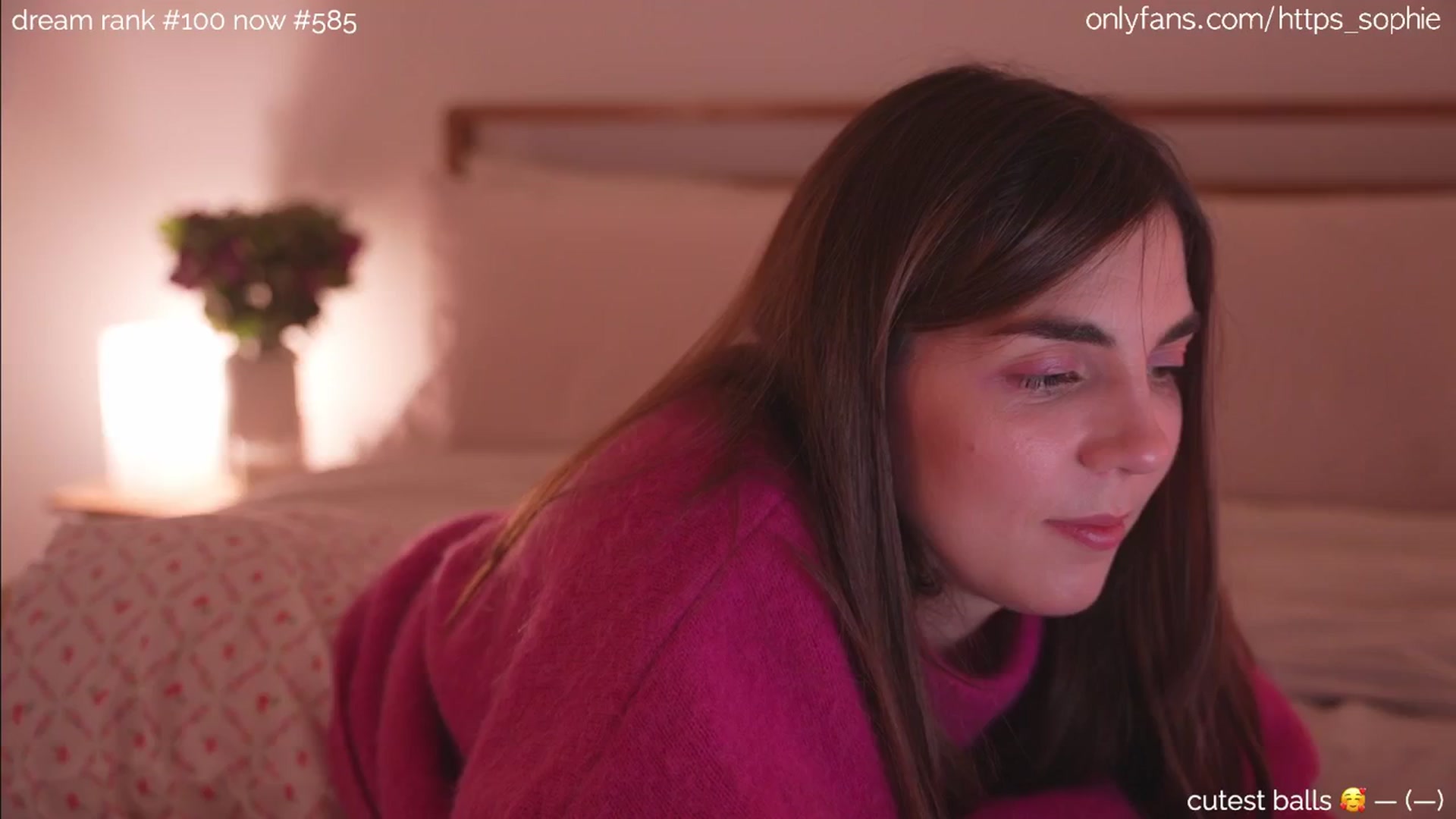 Gallery image thumbnail from camguurl's myfreecams stream on, 09/27/2024, 22:41 image 3 of 20