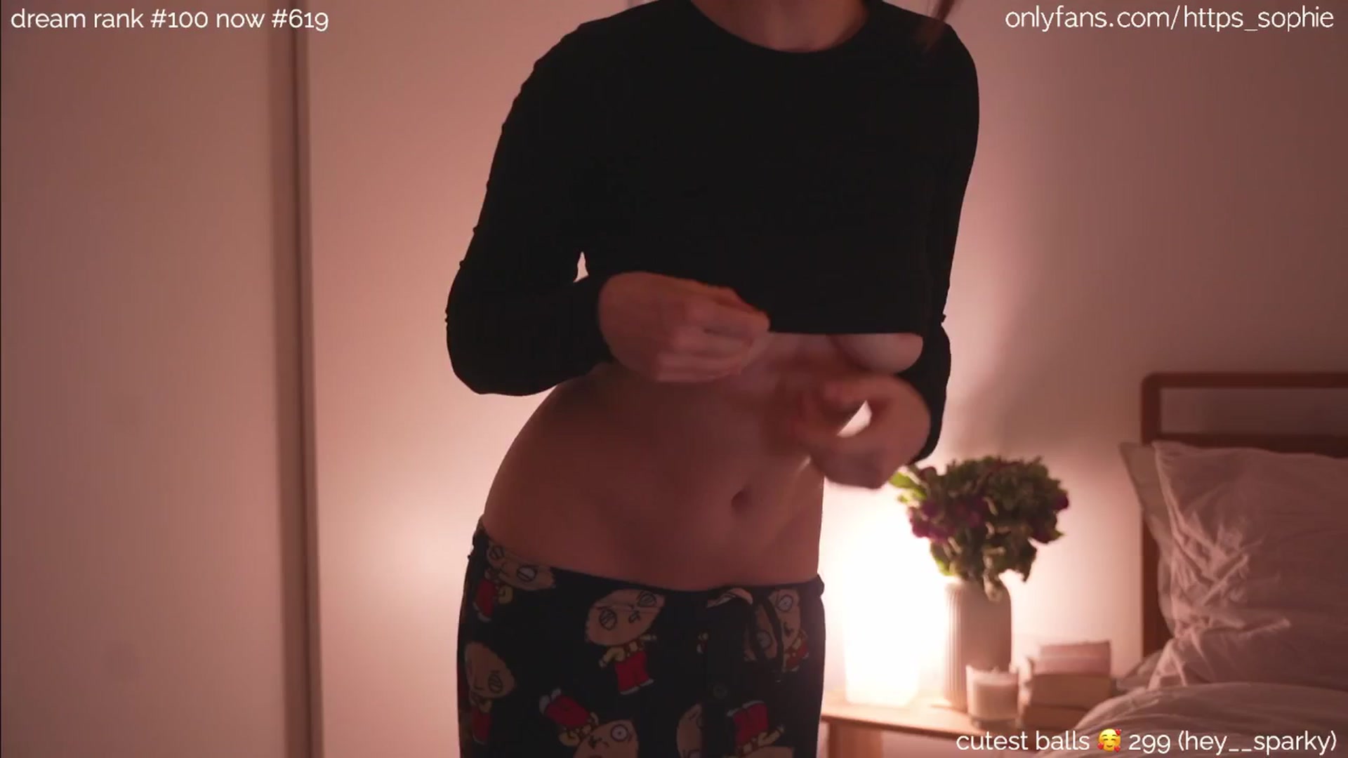 Gallery image thumbnail from camguurl's myfreecams stream on, 09/30/2024, 01:15 image 18 of 20