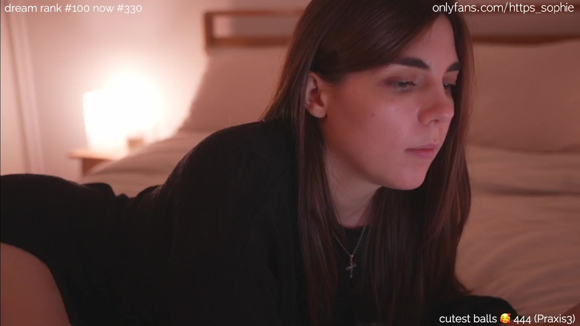 Gallery image thumbnail from camguurl's myfreecams stream on, 10/01/2024, 23:52 image 8 of 20