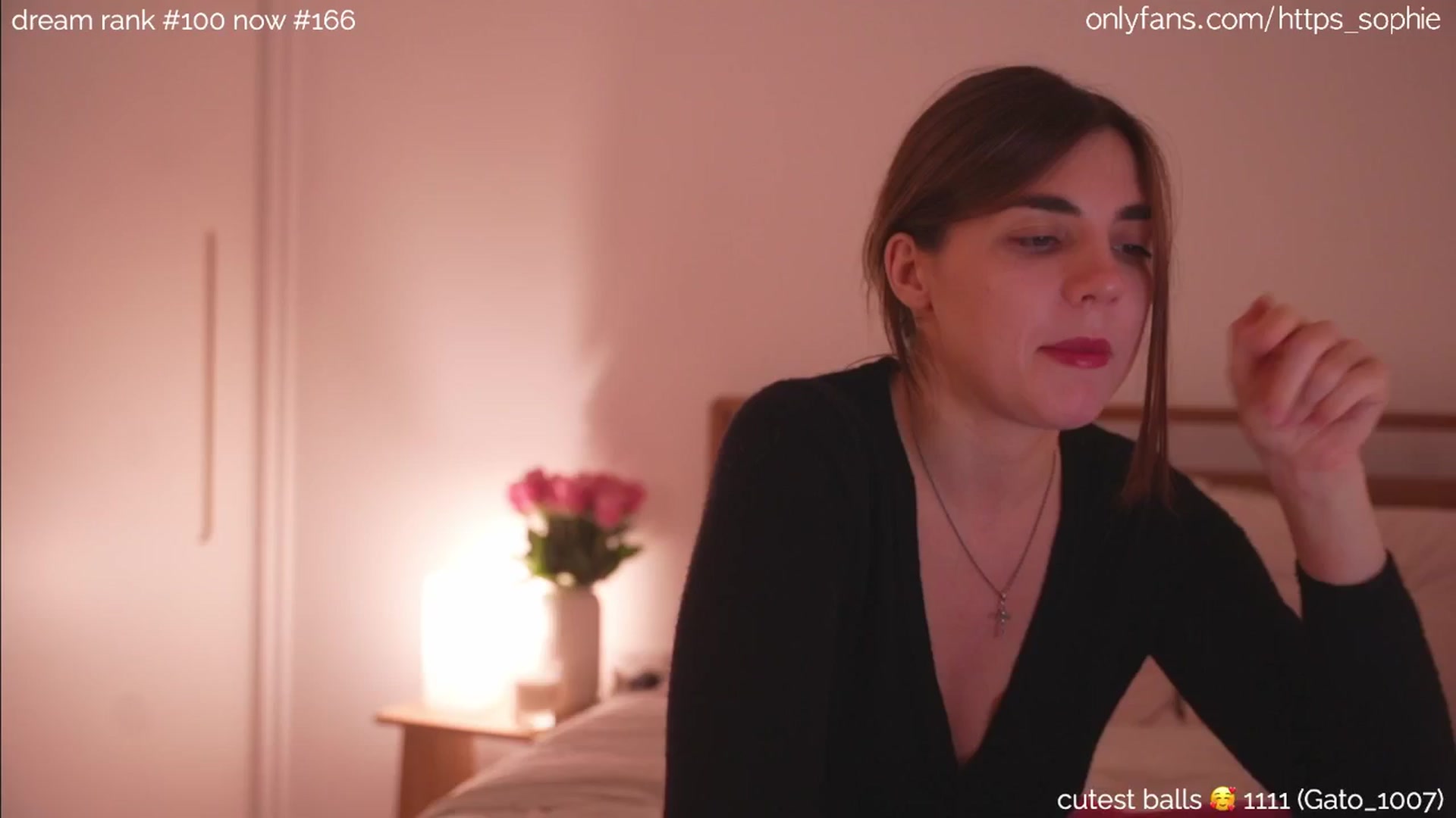 Gallery image thumbnail from camguurl's myfreecams stream on, 10/03/2024, 03:33 image 3 of 20