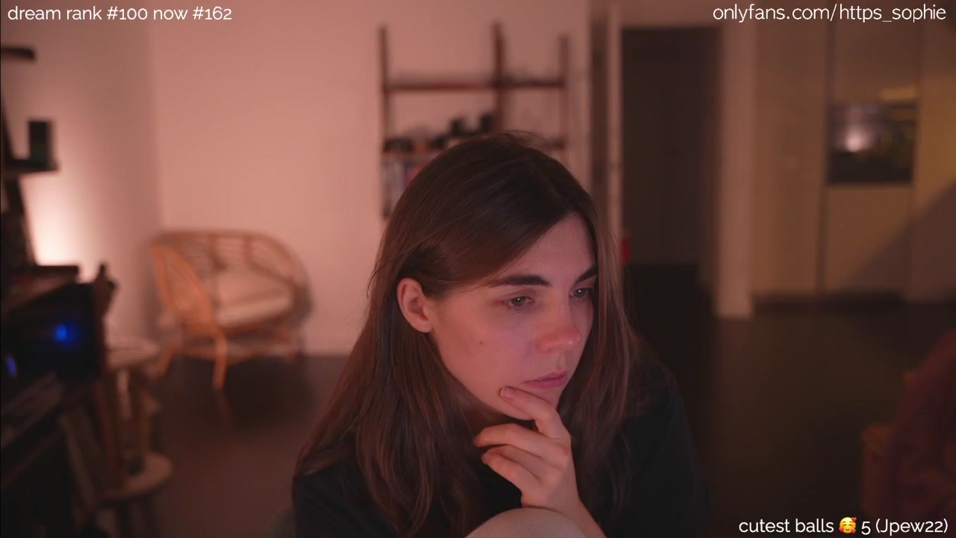 Gallery image thumbnail from camguurl's myfreecams stream on, 10/09/2024, 24:43 image 12 of 20