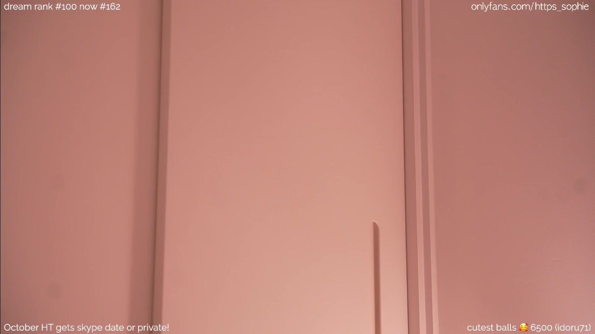 Gallery image thumbnail from camguurl's myfreecams stream on, 10/13/2024, 02:56 image 1 of 20
