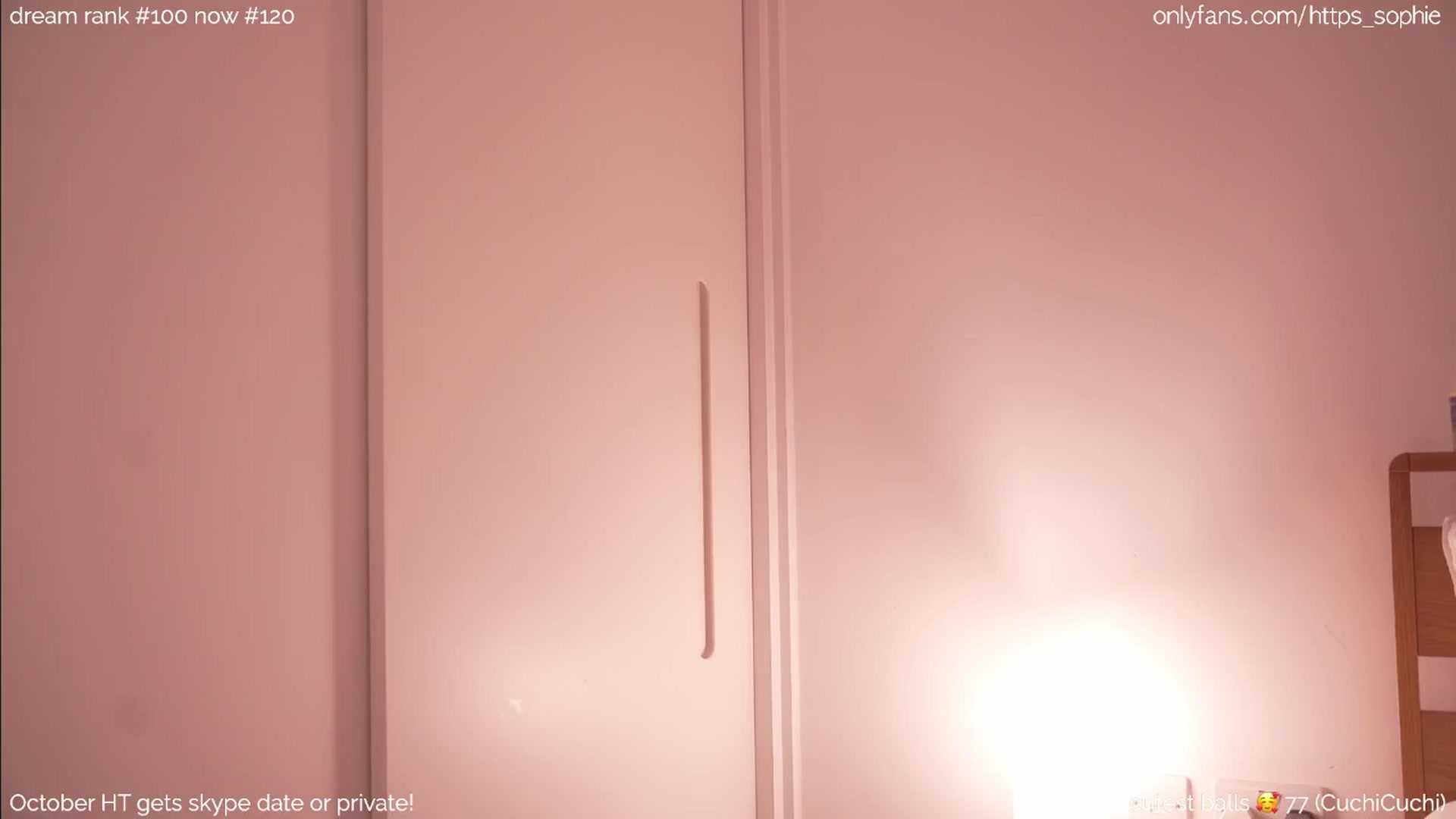Gallery image thumbnail from camguurl's myfreecams stream on, 10/15/2024, 24:02 image 6 of 20