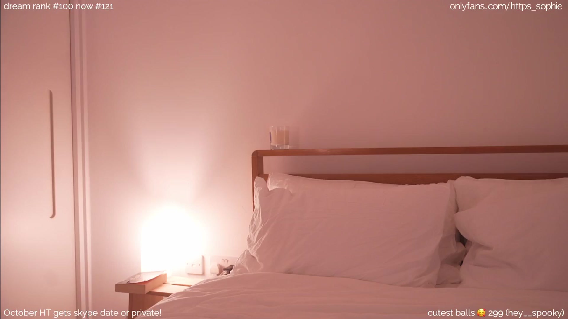 Gallery image thumbnail from camguurl's myfreecams stream on, 10/16/2024, 24:04 image 7 of 20