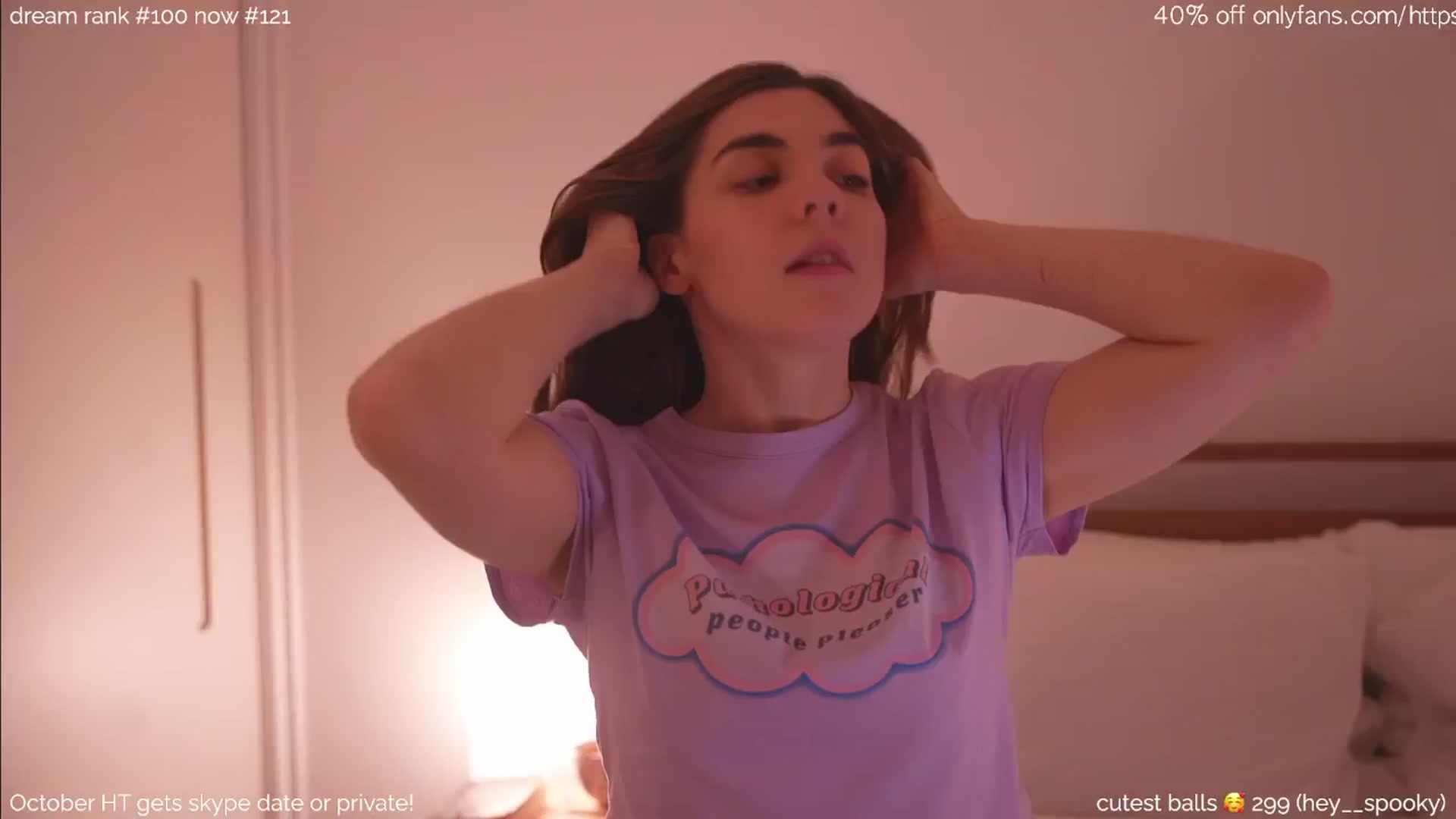 Gallery image thumbnail from camguurl's myfreecams stream on, 10/16/2024, 24:04 image 17 of 20