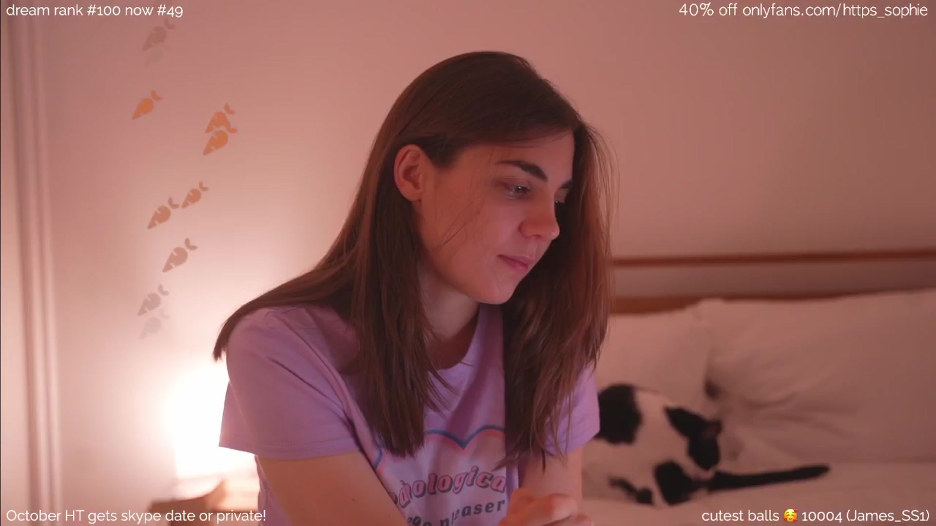 Gallery image thumbnail from camguurl's myfreecams stream on, 10/16/2024, 03:31 image 19 of 20