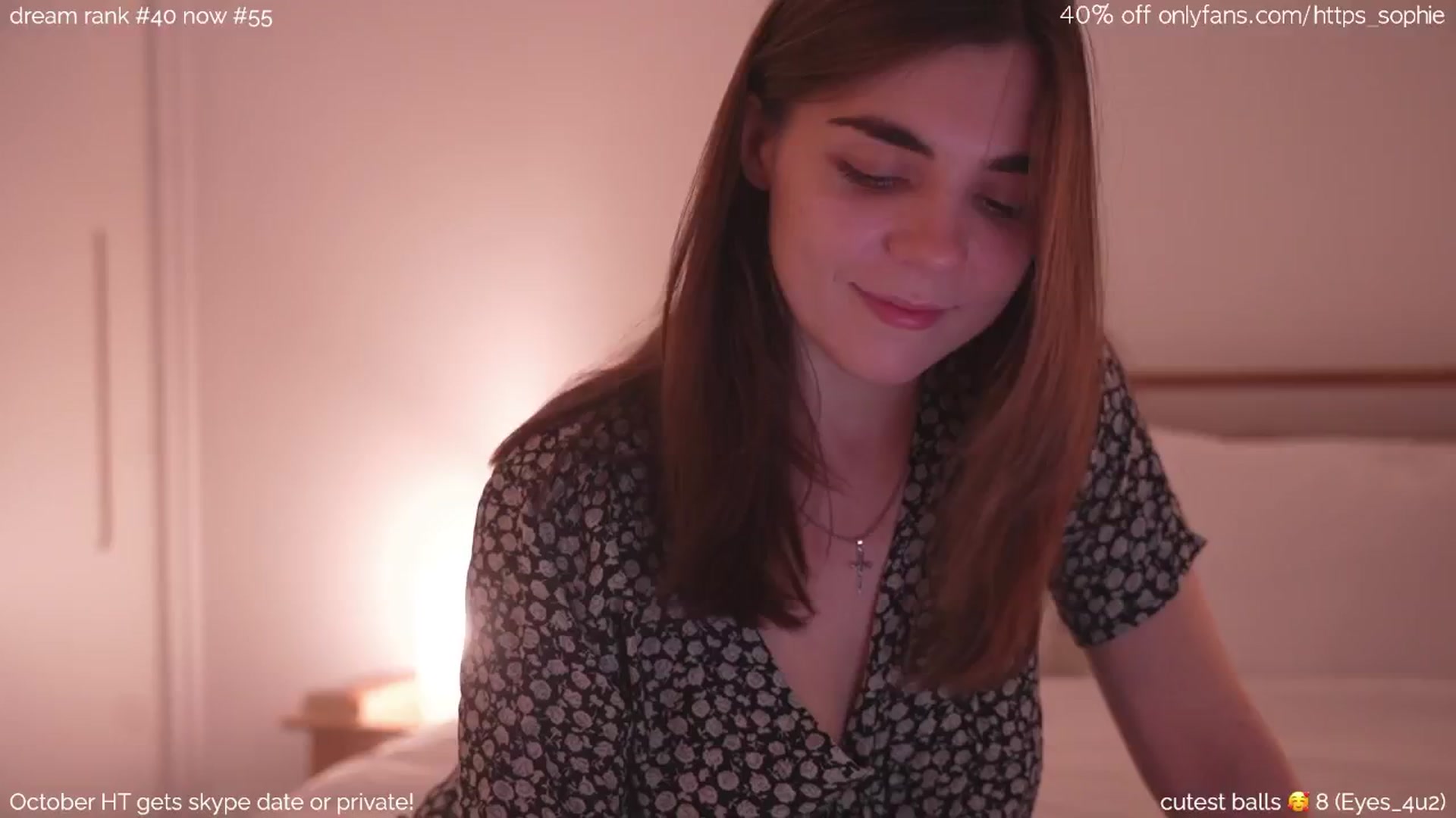 Gallery image thumbnail from camguurl's myfreecams stream on, 10/17/2024, 21:32 image 9 of 20