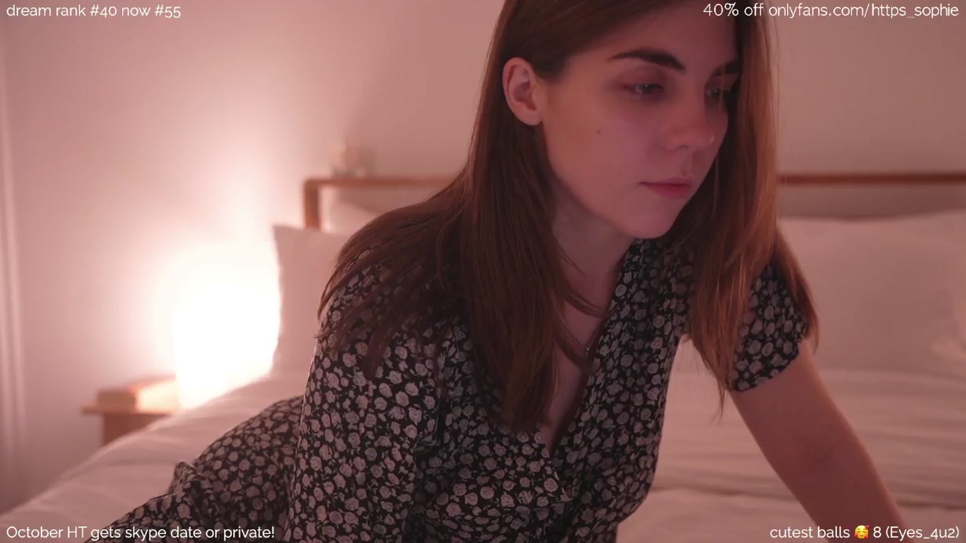 Gallery image thumbnail from camguurl's myfreecams stream on, 10/17/2024, 21:32 image 7 of 20