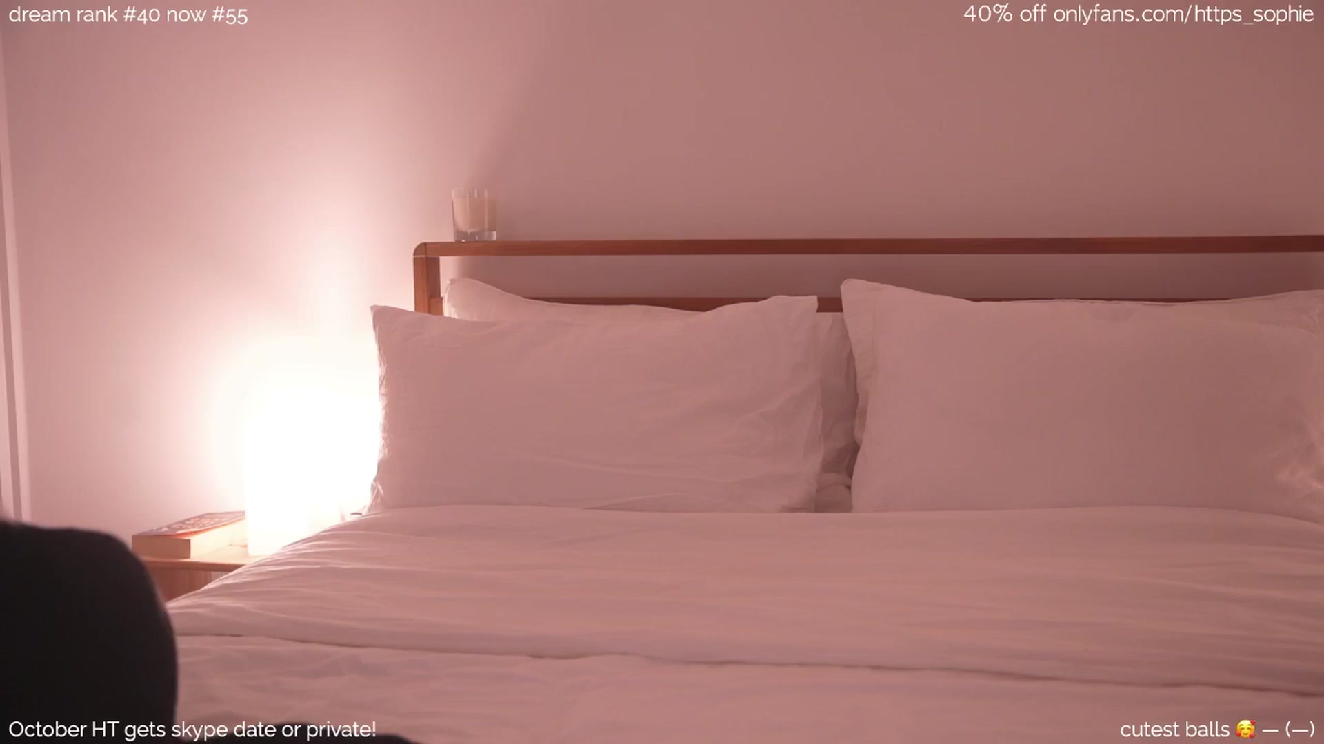 Gallery image thumbnail from camguurl's myfreecams stream on, 10/17/2024, 21:32 image 5 of 20