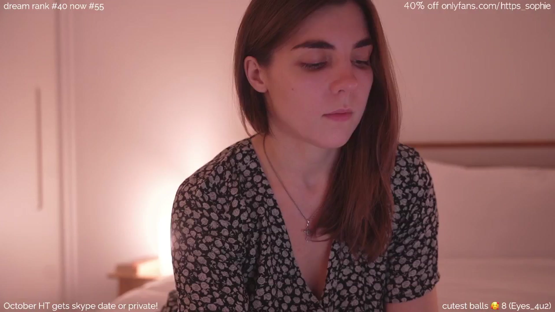 Gallery image thumbnail from camguurl's myfreecams stream on, 10/17/2024, 21:32 image 13 of 20
