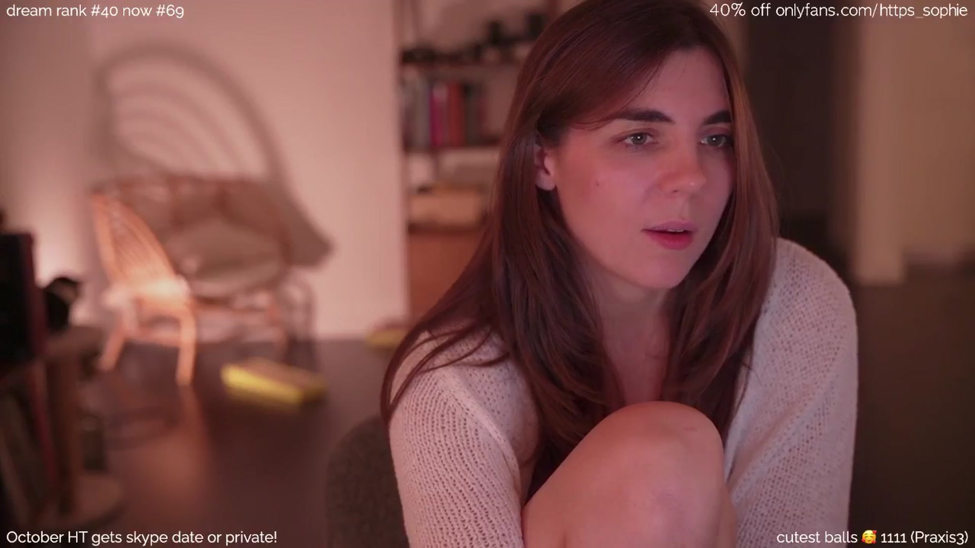 Gallery image thumbnail from camguurl's myfreecams stream on, 10/26/2024, 02:35 image 5 of 20