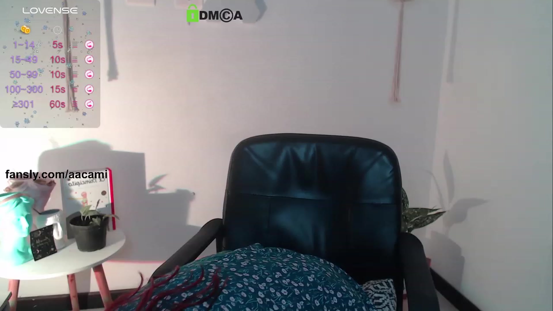Gallery image thumbnail from camillee_'s myfreecams stream on, 03/18/2024, 03:17 image 8 of 20