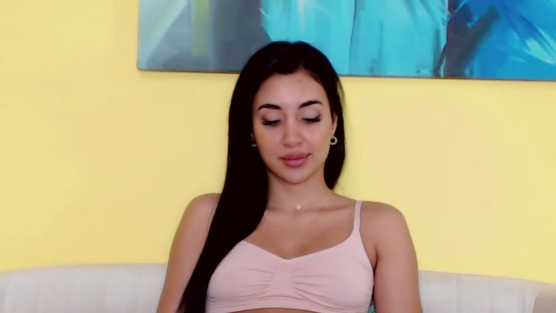 Gallery image thumbnail from candy_girl_1's myfreecams stream on, 05/21/2023, 14:05 image 17 of 20