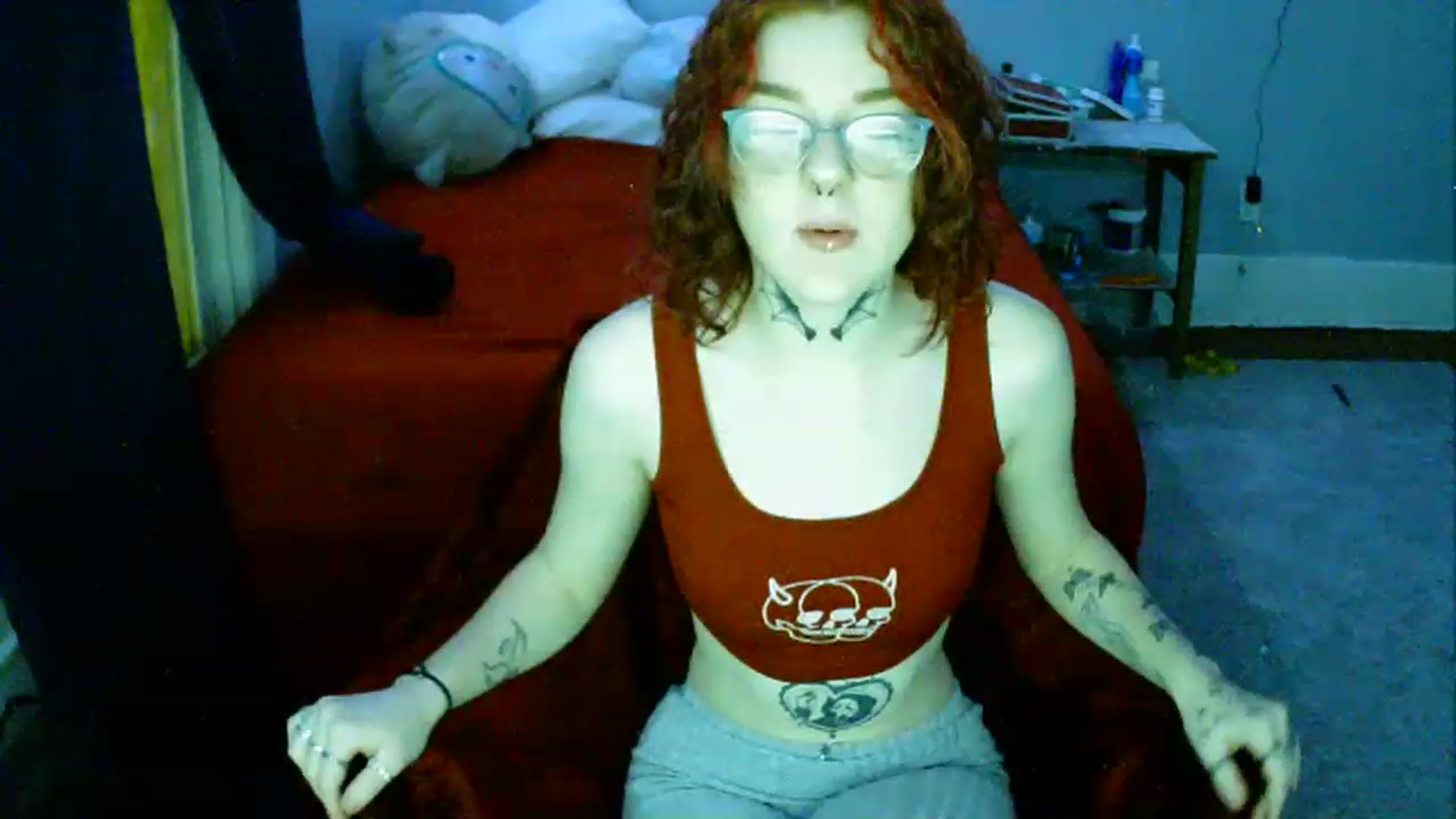 Gallery image thumbnail from candycane710's myfreecams stream on, 12/25/2022, 24:03 image 10 of 20