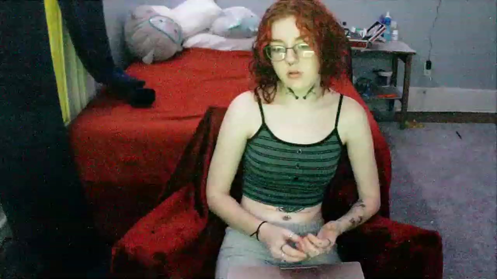 Gallery image thumbnail from candycane710's myfreecams stream on, 12/25/2022, 02:02 image 12 of 20