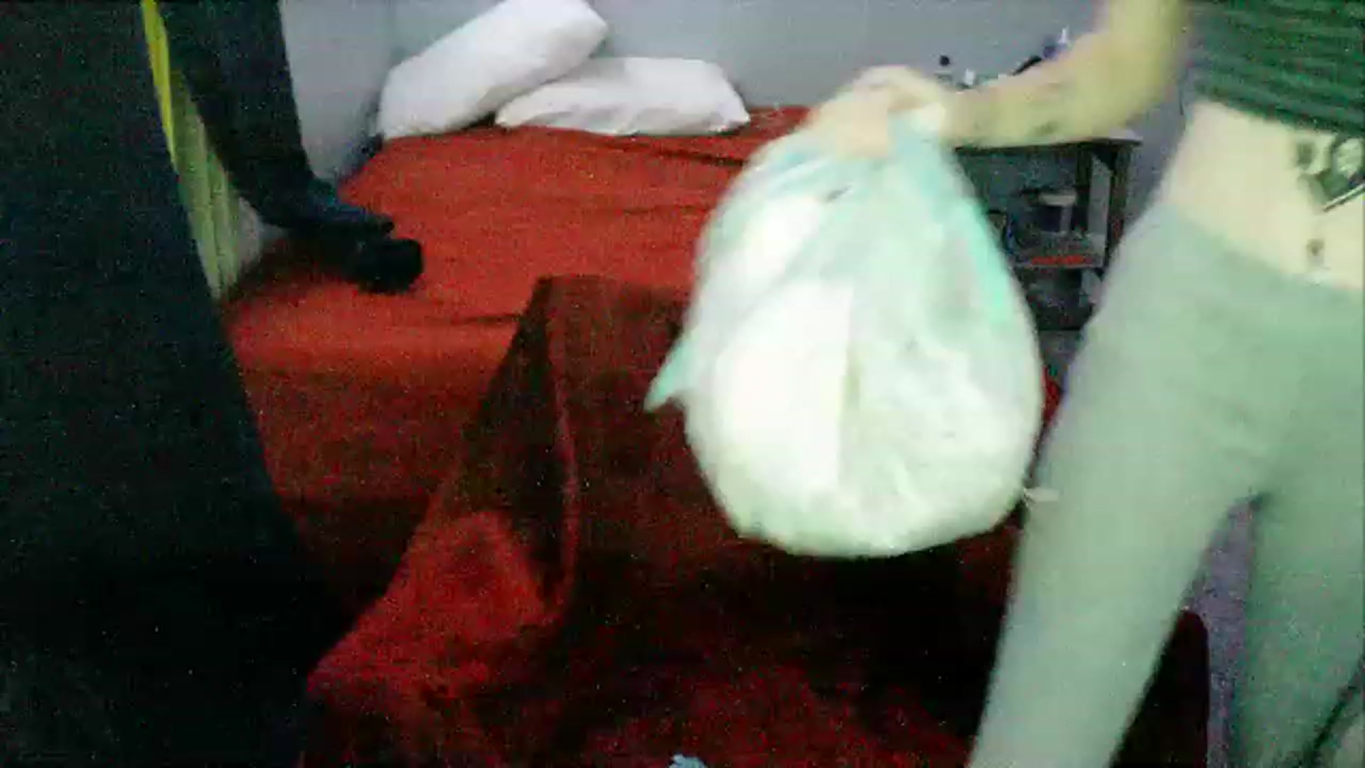Gallery image thumbnail from candycane710's myfreecams stream on, 12/25/2022, 03:50 image 1 of 20