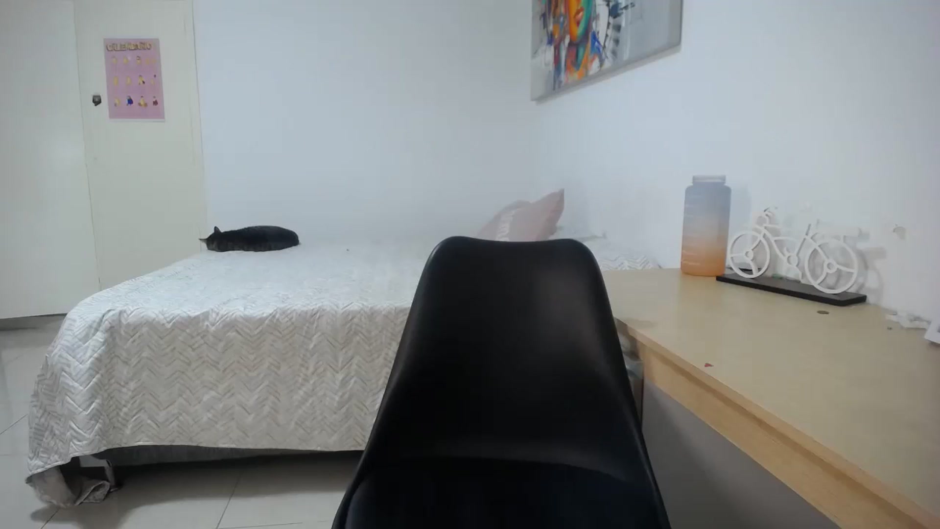 Gallery image thumbnail from carolinewildd's myfreecams stream on, 08/26/2023, 16:49 image 3 of 20