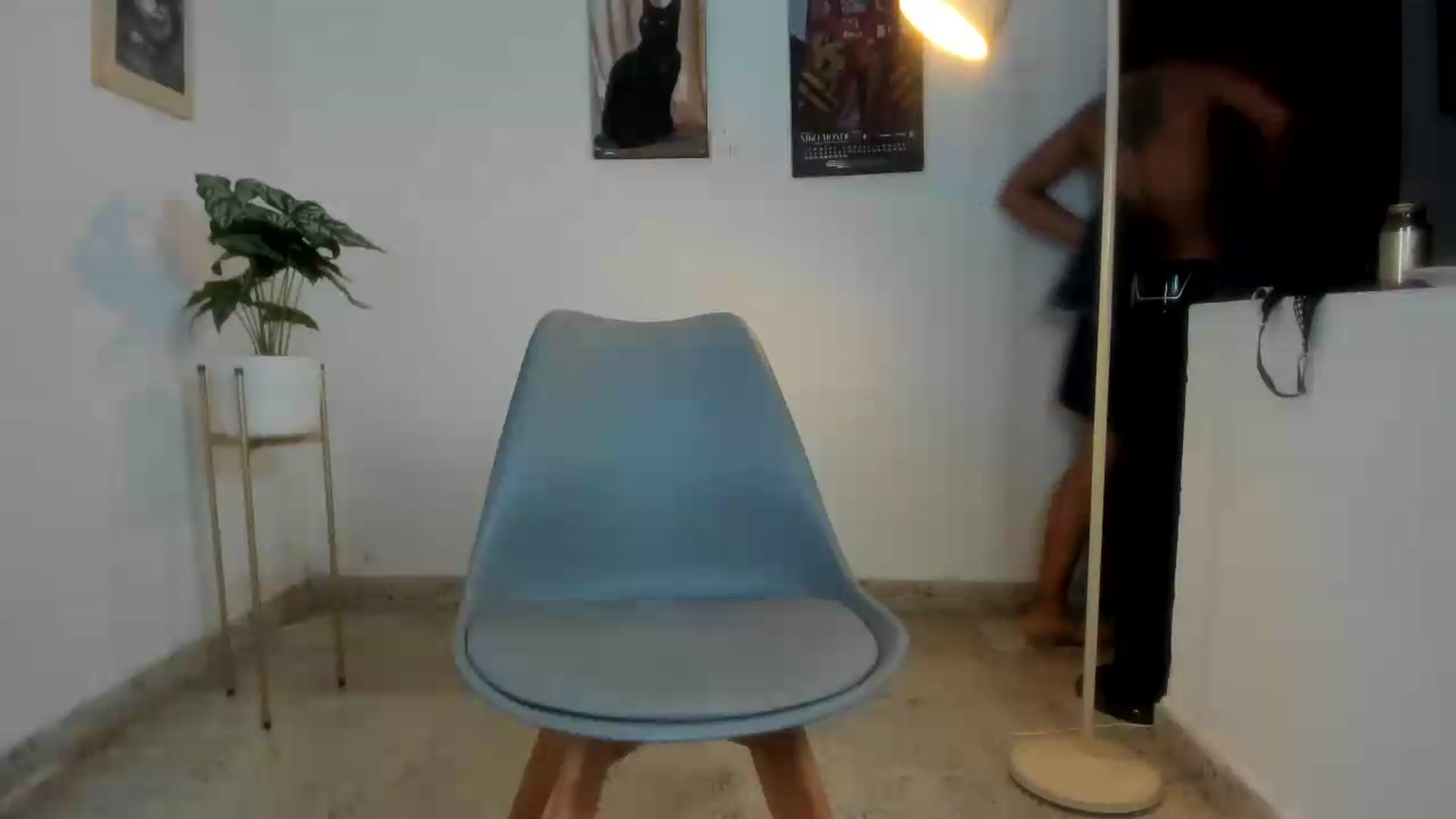 Gallery image thumbnail from carolinewildd's myfreecams stream on, 08/28/2026, 13:58 image 17 of 20