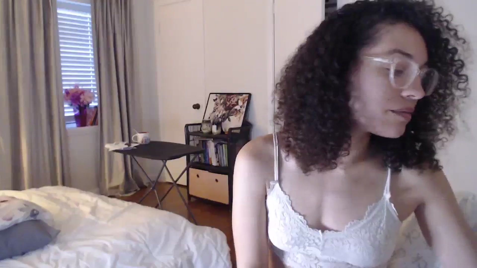 Gallery image thumbnail from cassandracane's myfreecams stream on, 01/25/2024, 15:48 image 13 of 20