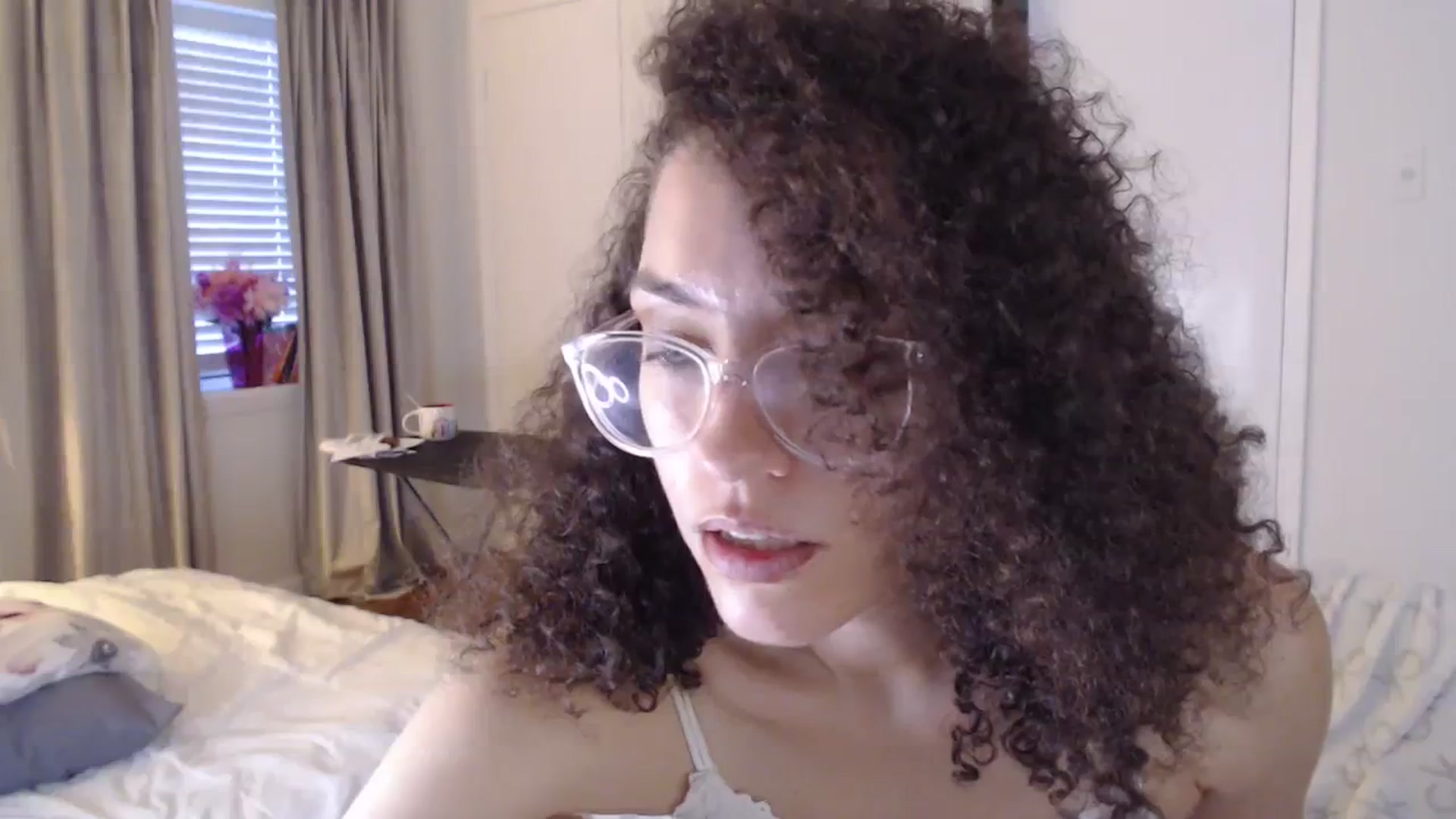 Gallery image thumbnail from cassandracane's myfreecams stream on, 01/25/2024, 15:48 image 9 of 20