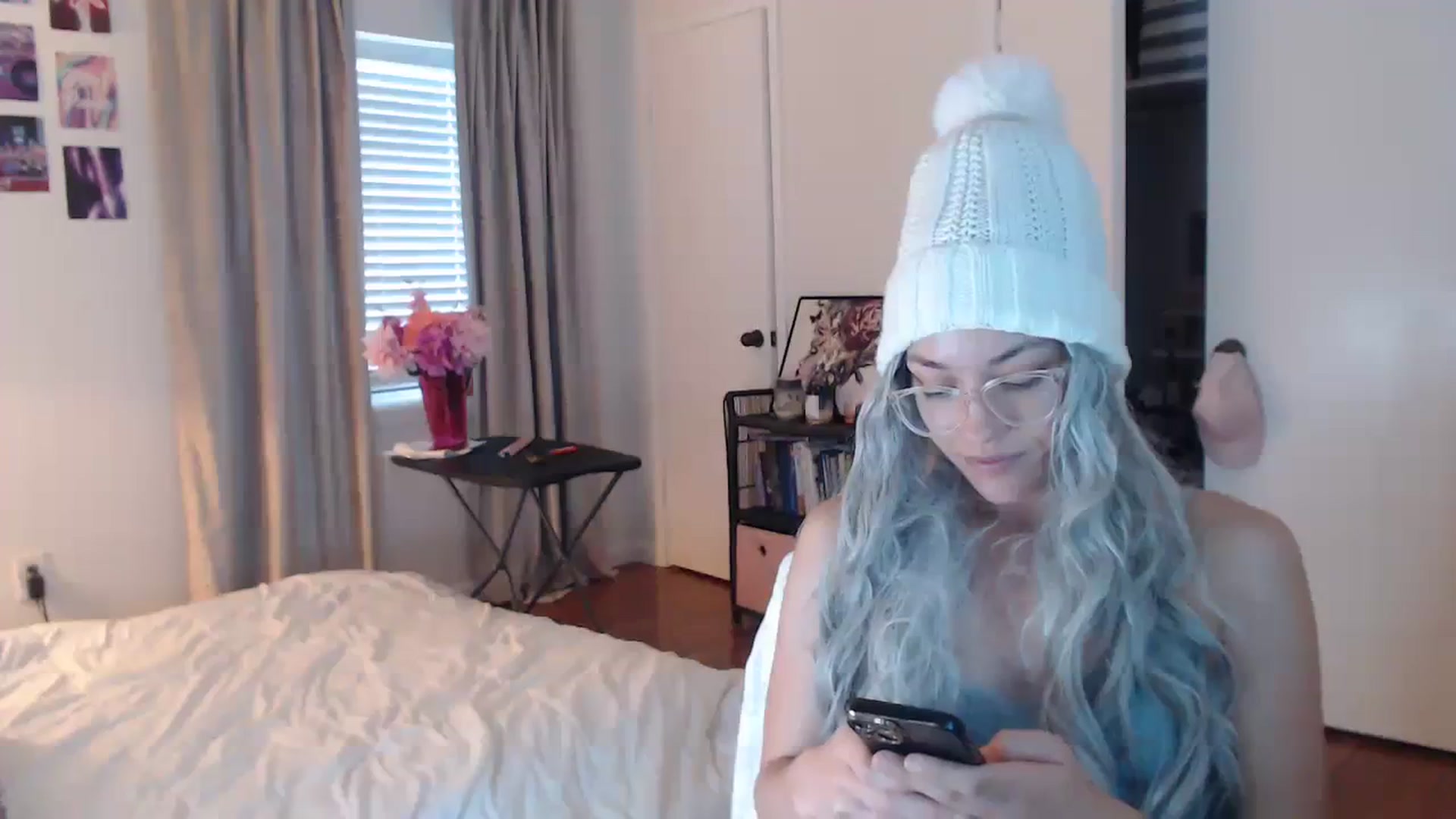 Gallery image thumbnail from cassandracane's myfreecams stream on, 01/26/2024, 15:59 image 15 of 20