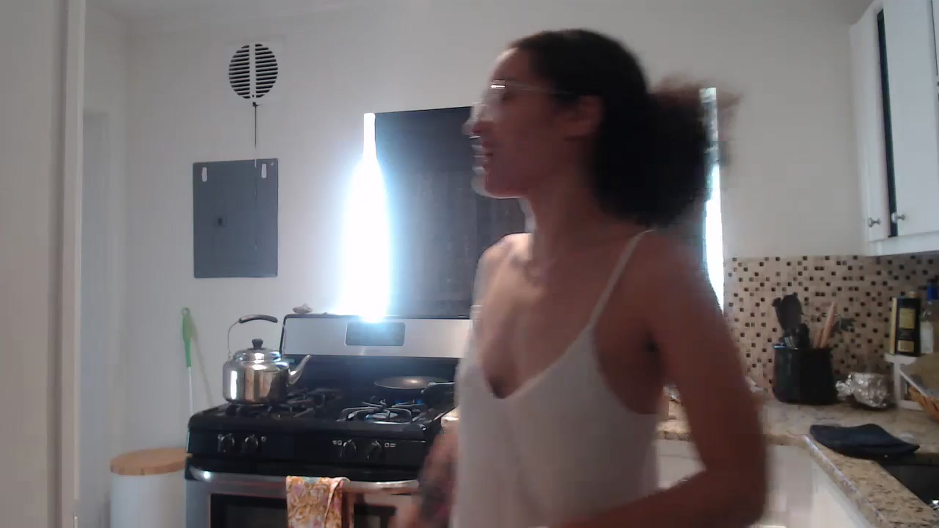Gallery image thumbnail from cassandracane's myfreecams stream on, 02/01/2024, 14:56 image 8 of 20