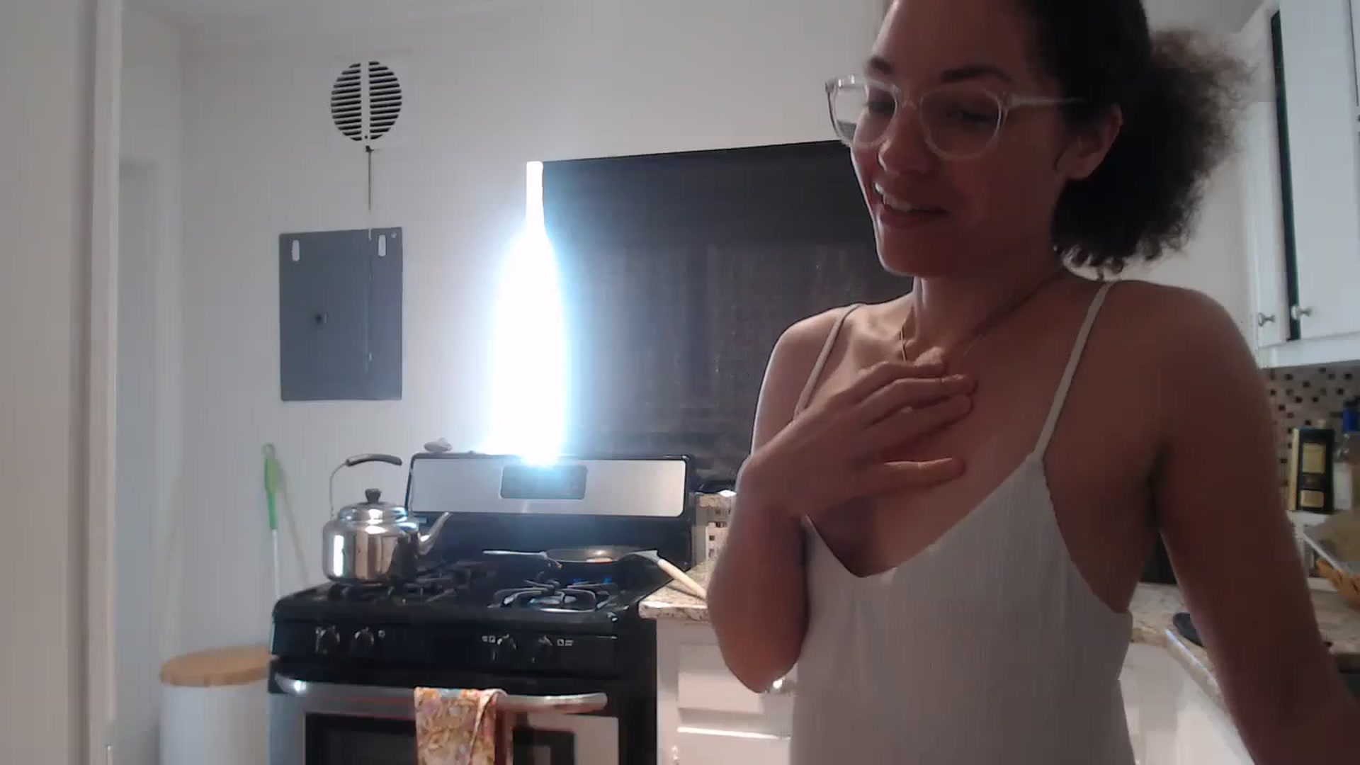Gallery image thumbnail from cassandracane's myfreecams stream on, 02/01/2024, 14:56 image 11 of 20