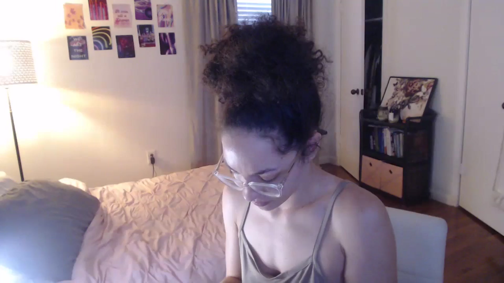 Gallery image thumbnail from cassandracane's myfreecams stream on, 02/05/2024, 17:37 image 6 of 20