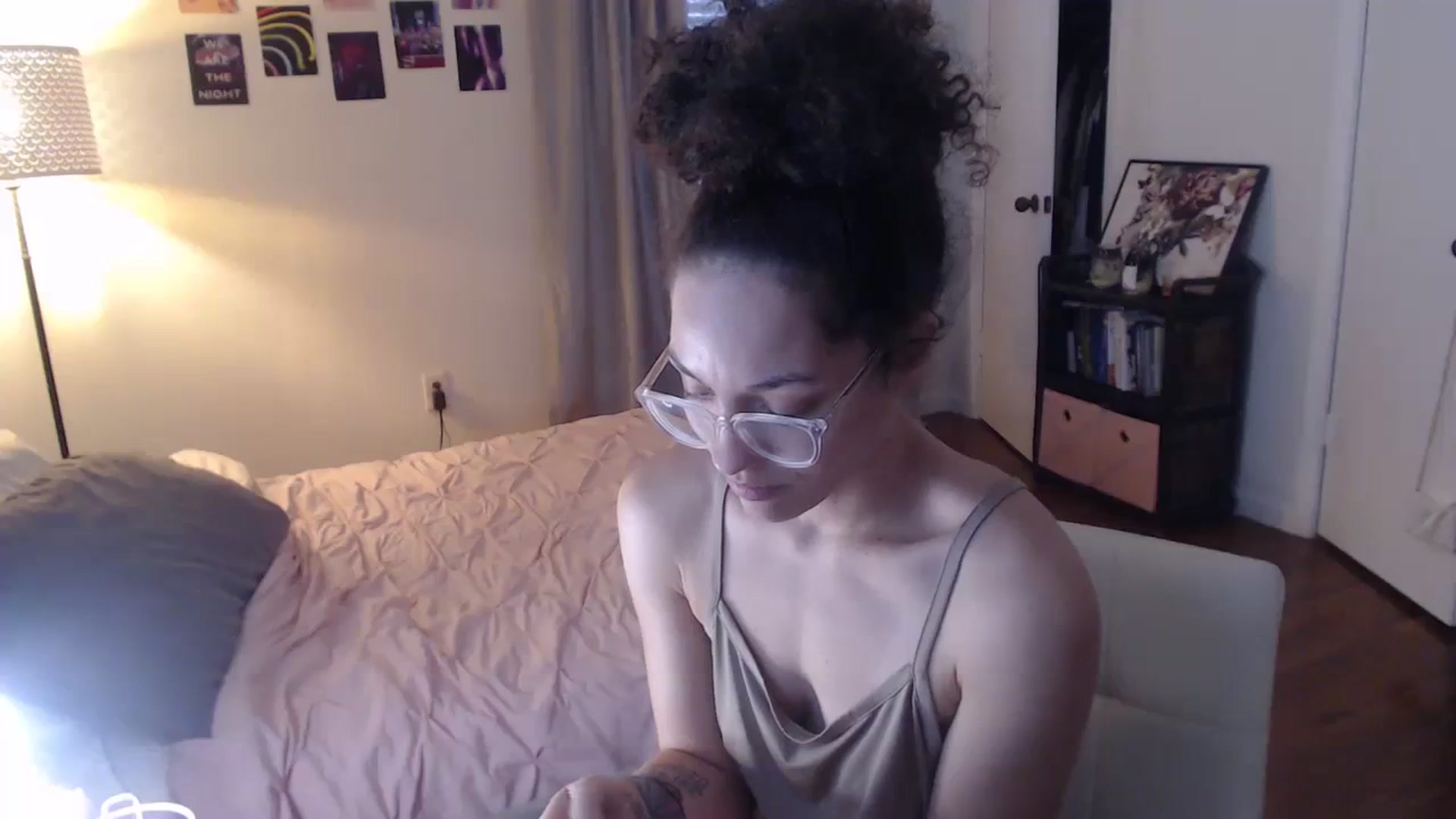 Gallery image thumbnail from cassandracane's myfreecams stream on, 02/05/2024, 17:37 image 20 of 20