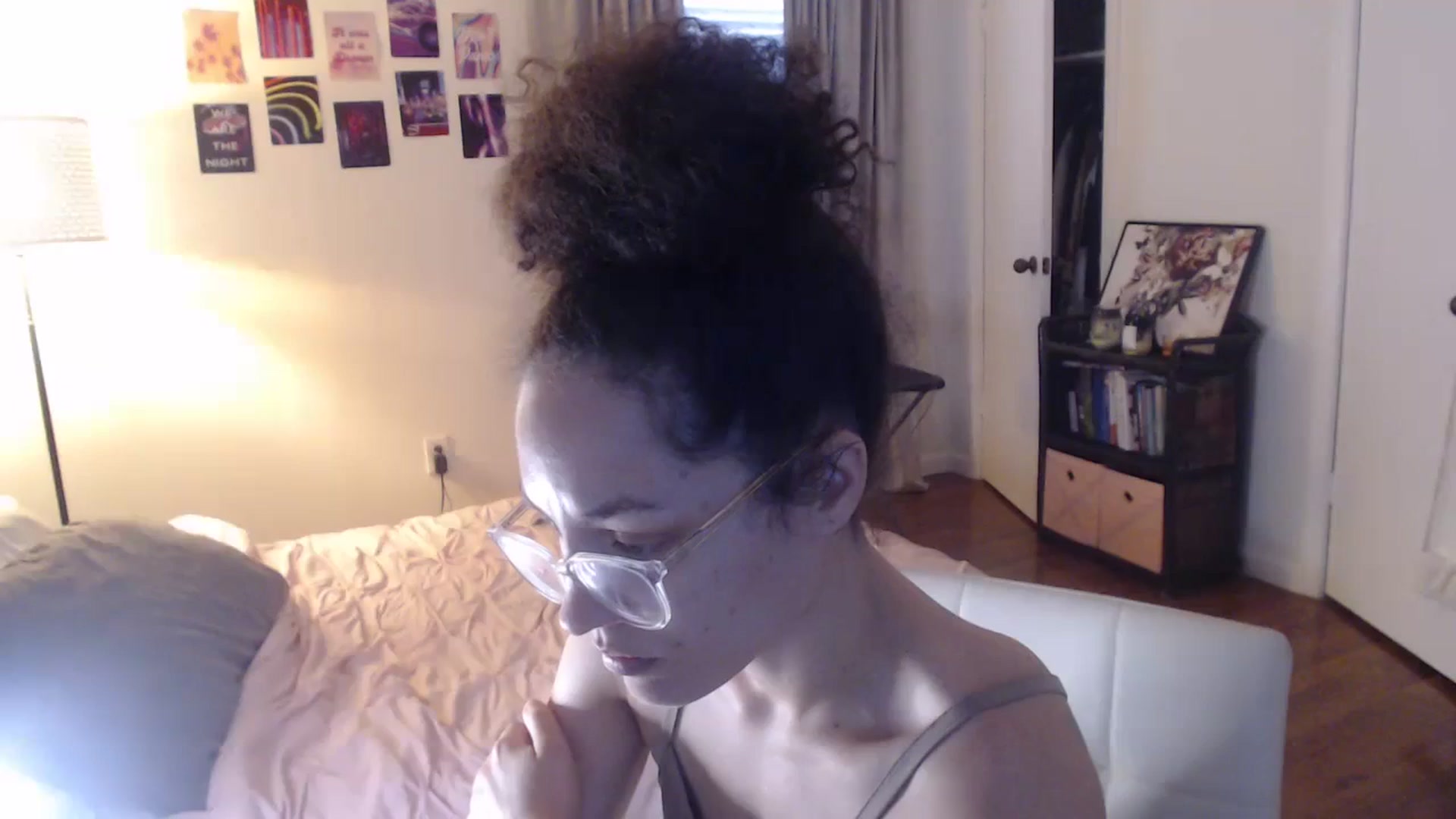 Gallery image thumbnail from cassandracane's myfreecams stream on, 02/05/2024, 17:37 image 4 of 20