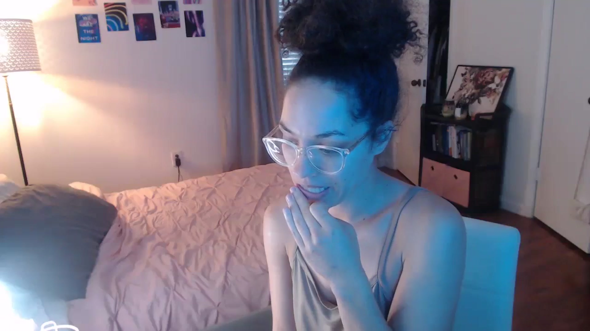 Gallery image thumbnail from cassandracane's myfreecams stream on, 02/05/2024, 17:37 image 10 of 20