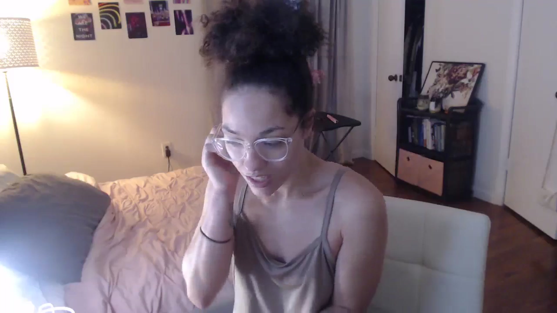 Gallery image thumbnail from cassandracane's myfreecams stream on, 02/05/2024, 17:37 image 14 of 20