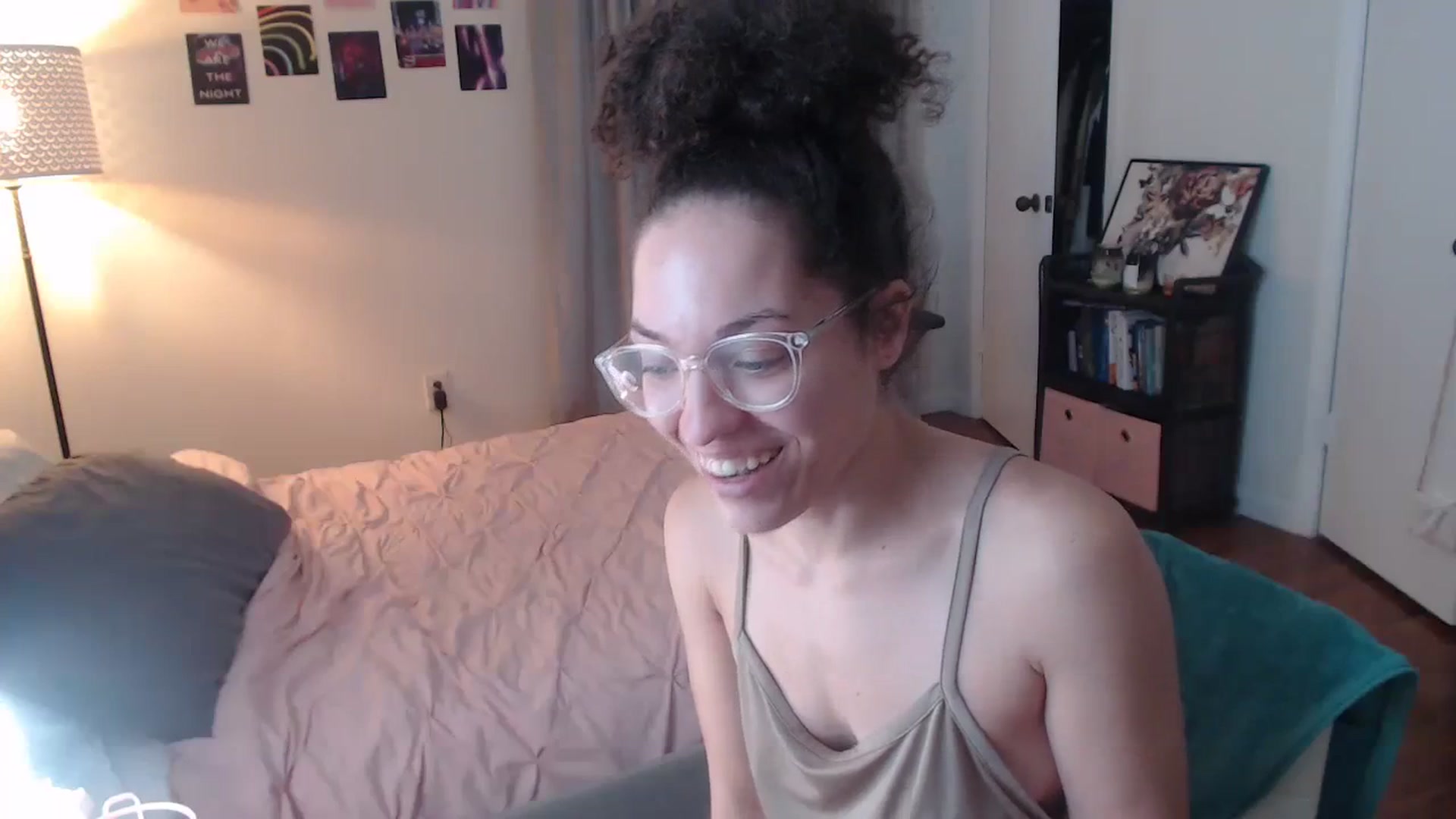 Gallery image thumbnail from cassandracane's myfreecams stream on, 02/05/2024, 18:17 image 14 of 20