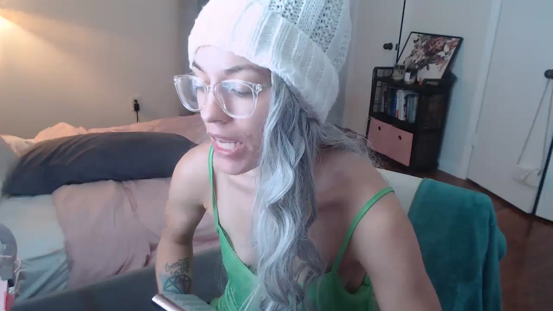Gallery image thumbnail from cassandracane's myfreecams stream on, 02/06/2024, 15:19 image 20 of 20