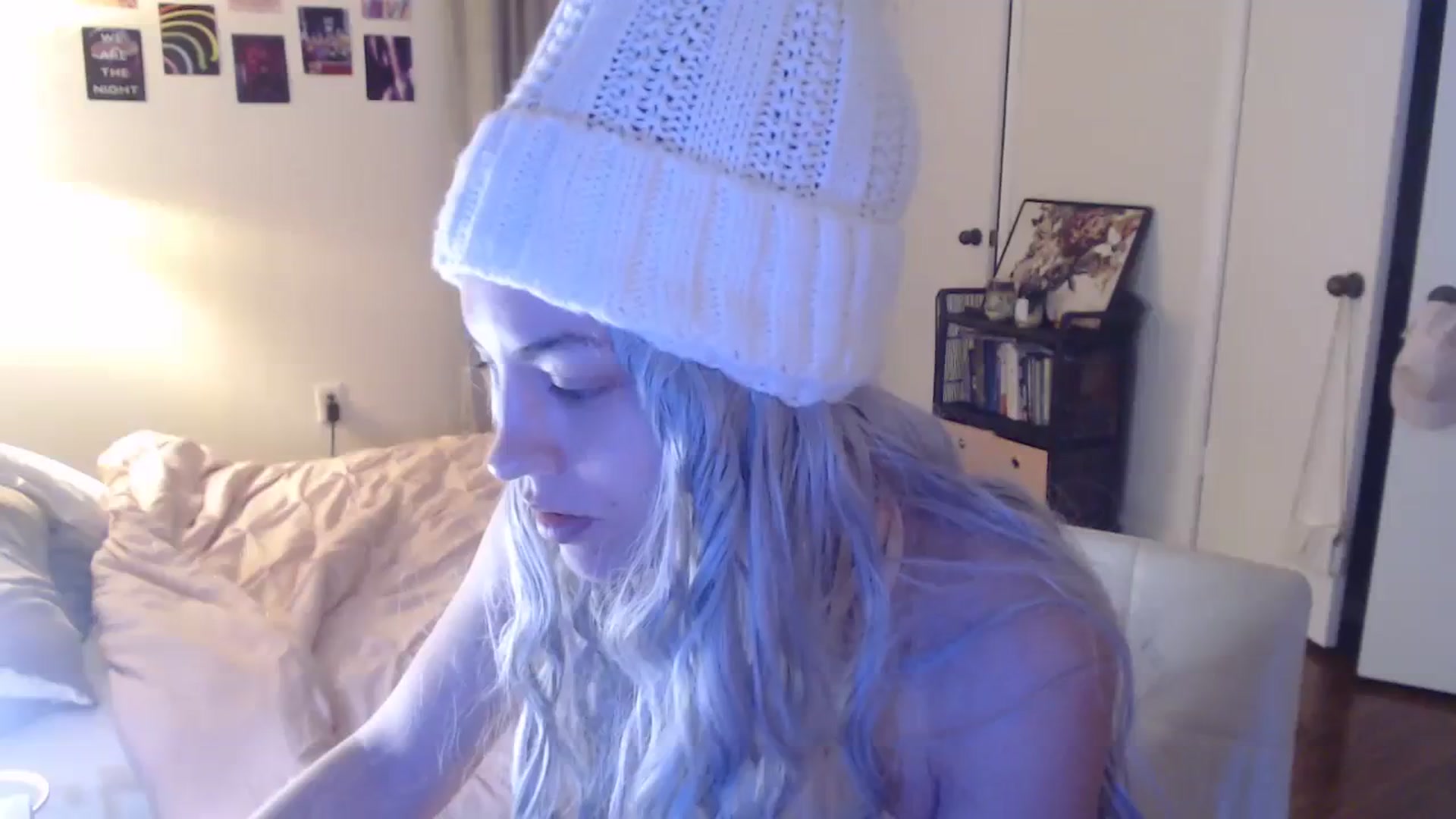 Gallery image thumbnail from cassandracane's myfreecams stream on, 02/12/2024, 13:39 image 6 of 20