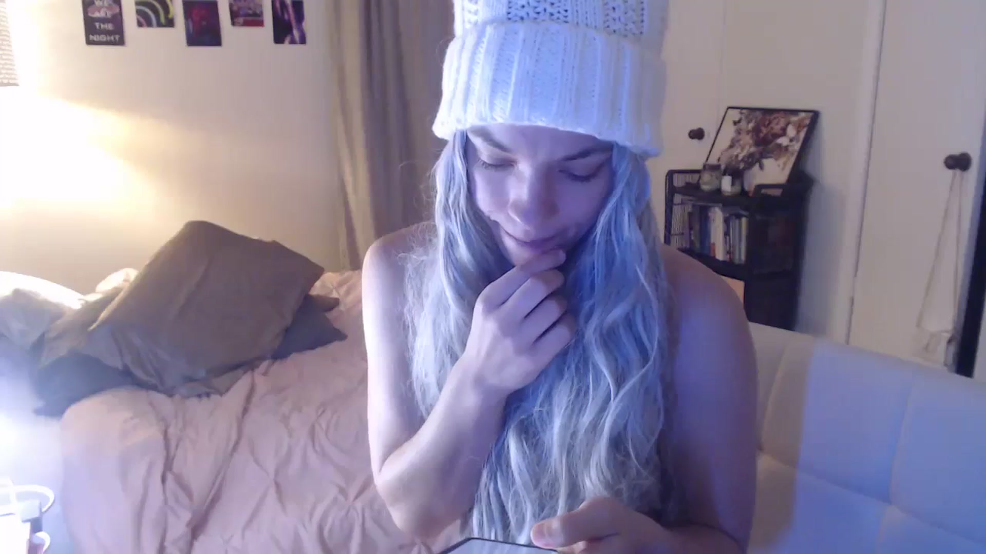 Gallery image thumbnail from cassandracane's myfreecams stream on, 02/12/2024, 15:33 image 11 of 20