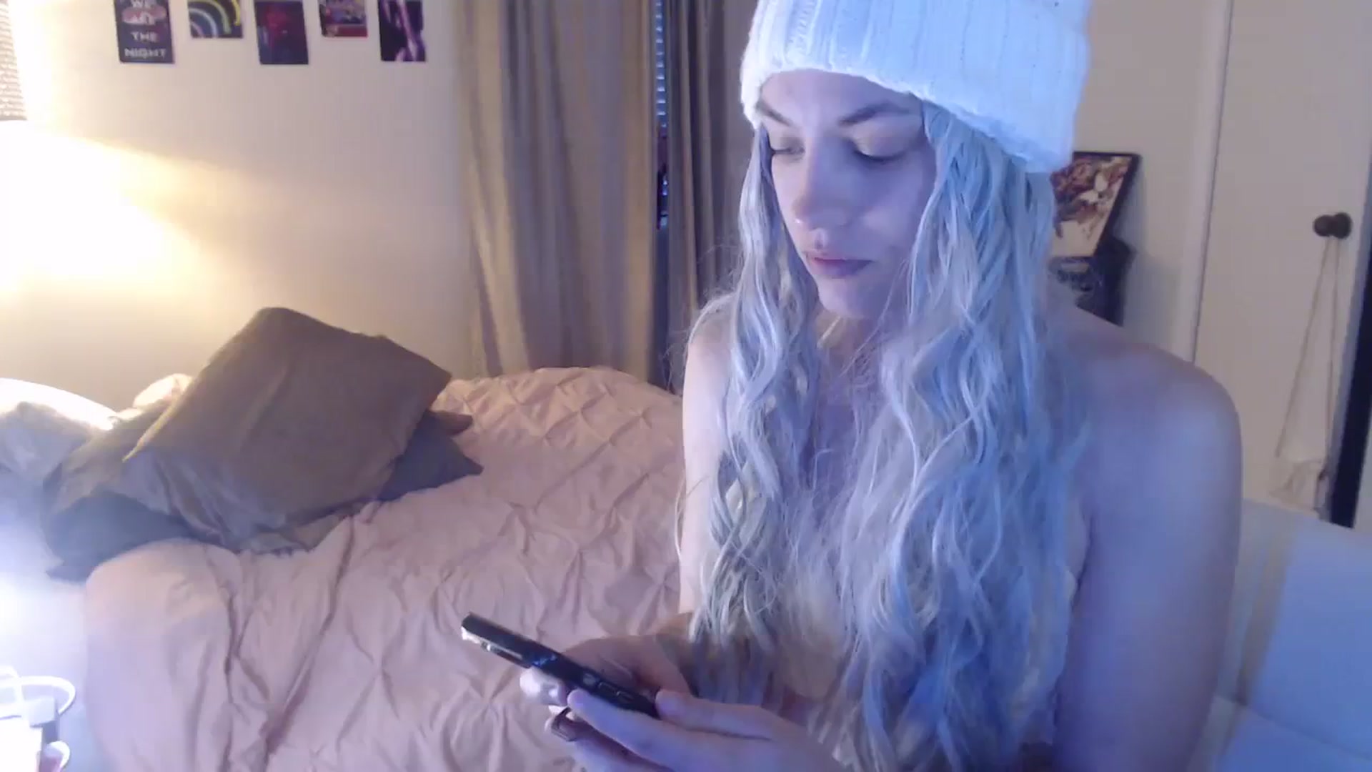 Gallery image thumbnail from cassandracane's myfreecams stream on, 02/12/2024, 15:33 image 7 of 20